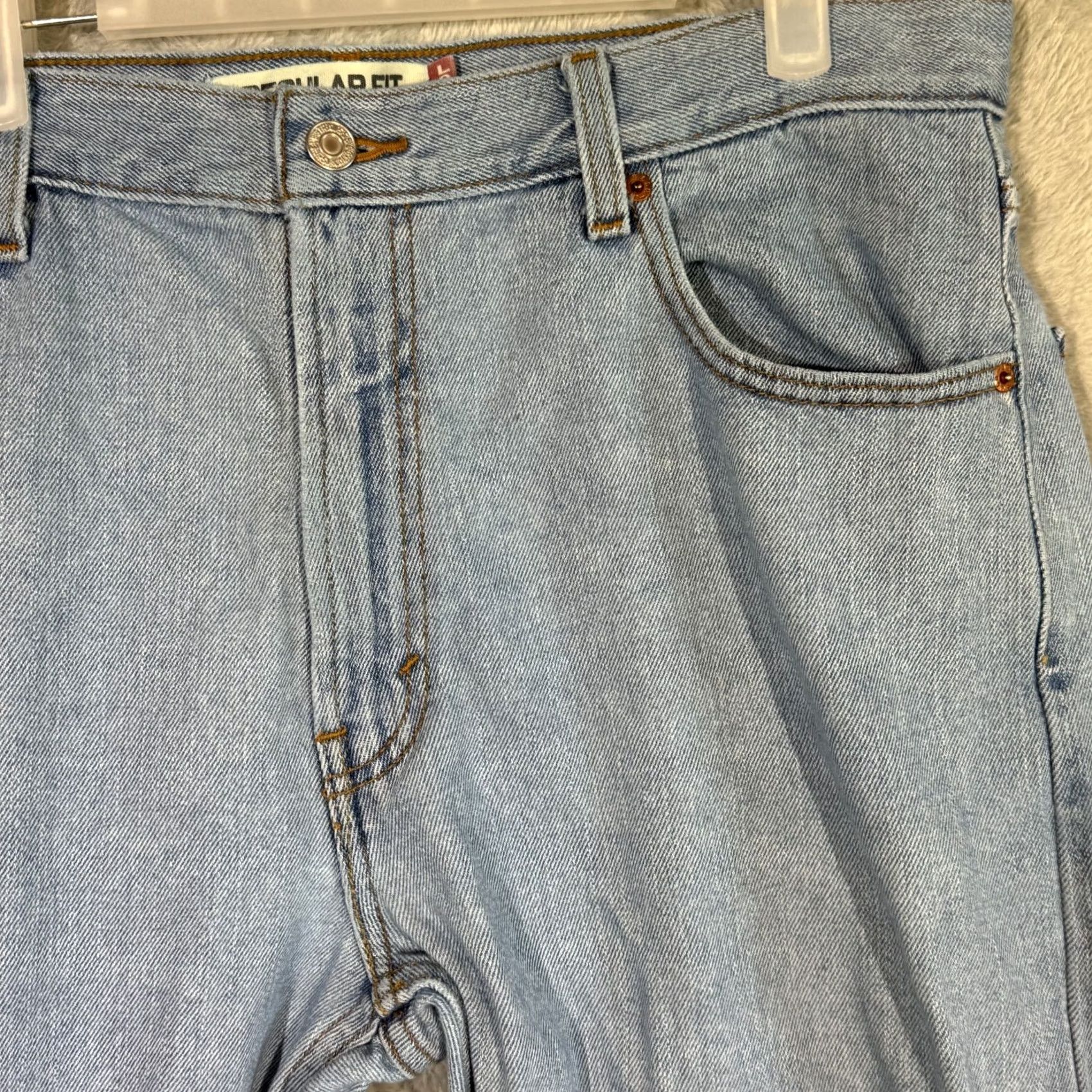 Levi's Levi’s 505 Jeans Men 36x29 Regular Fit Mid Rise Straight Light Wash Blue Denim Size US 36 / EU 52 - 4 Thumbnail