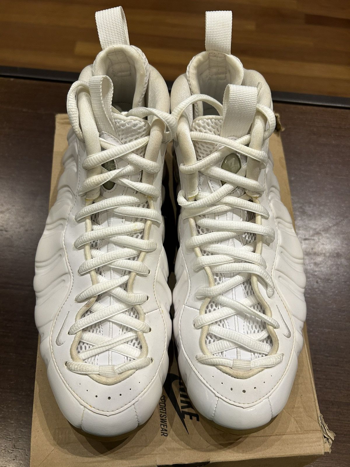 Nike Foamposite ‘White Out’ Size US 10.5 / EU 43-44 - 4 Thumbnail