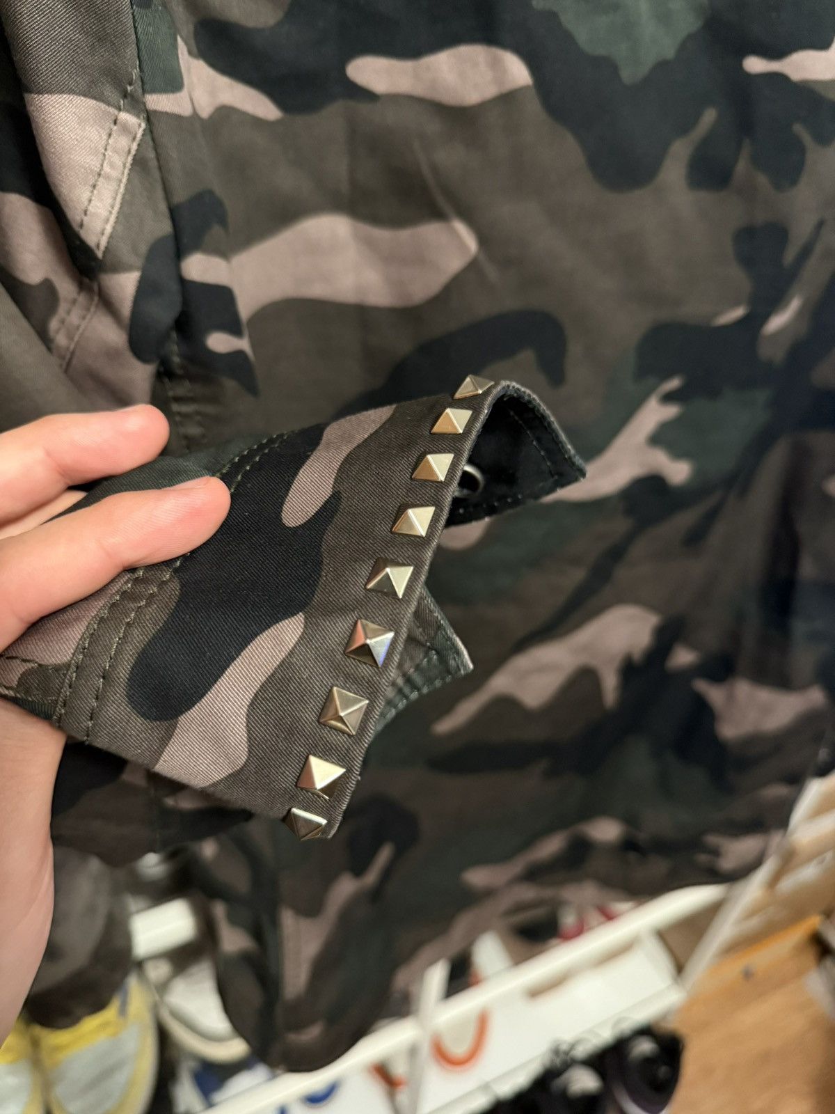 Valentino Valentino Studded Camo Jacket Size US S / EU 44-46 / 1 - 3 Thumbnail