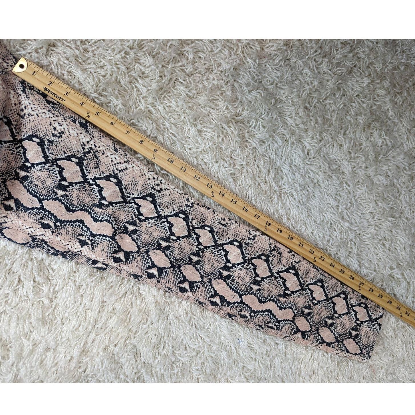 L'AGENCE L’AGENCE Marguerite Pink Python Print High Rise Jeans Size 25" / US 0 / IT 36 - 9 Thumbnail