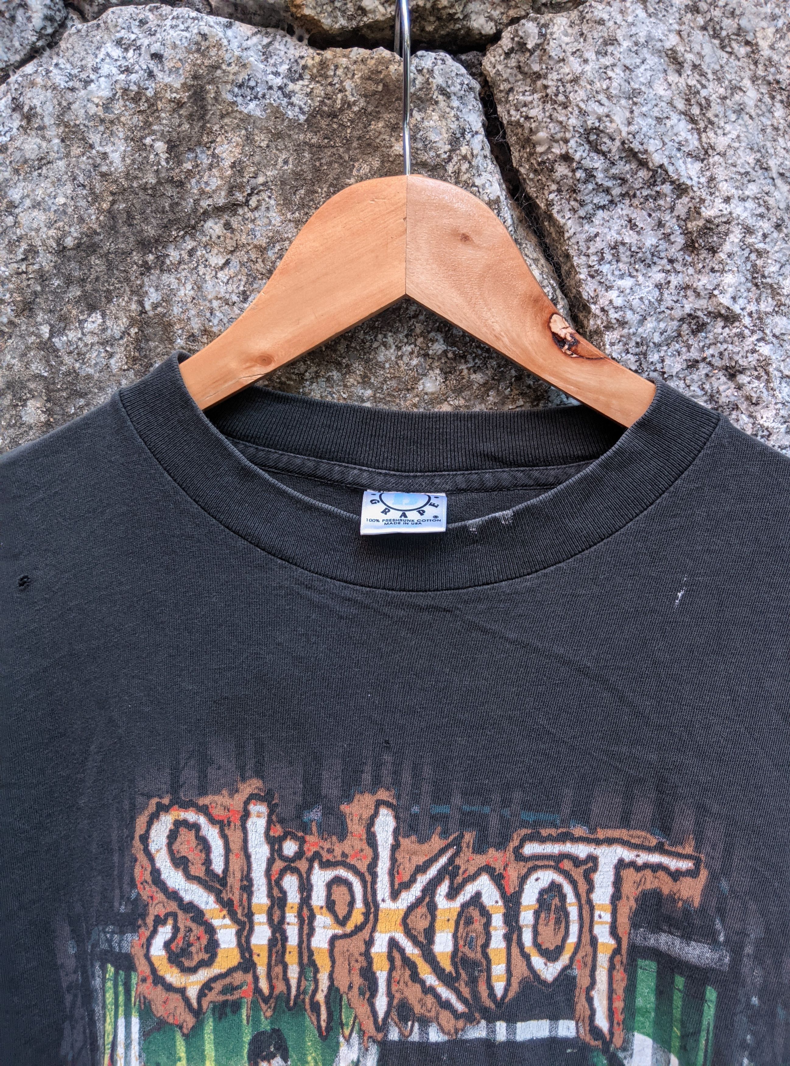 Band Tees Vintage 2000 thrashed Slipknot nu metal distressed fade t Size US M / EU 48-50 / 2 - 5 Thumbnail