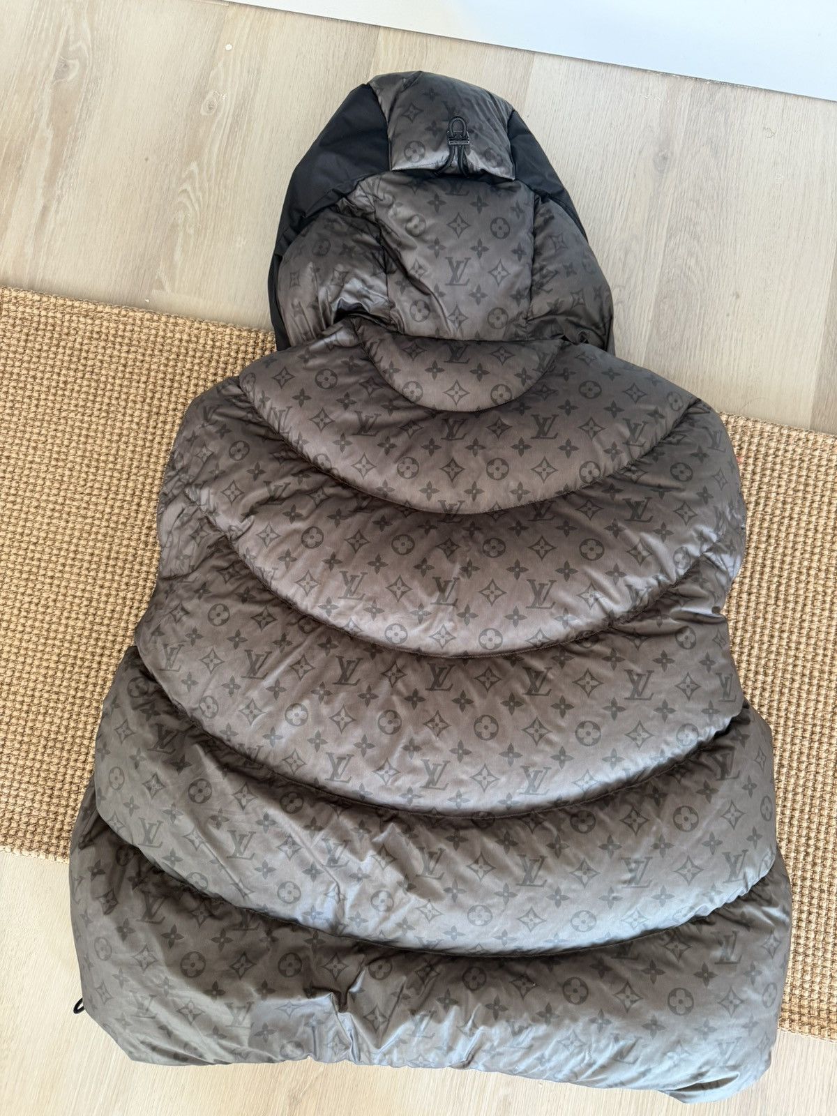 Louis Vuitton Louis Vuitton Monogram Puffer Jacket Black/Grey LV Down Coat Size US L / EU 52-54 / 3 - 5 Thumbnail
