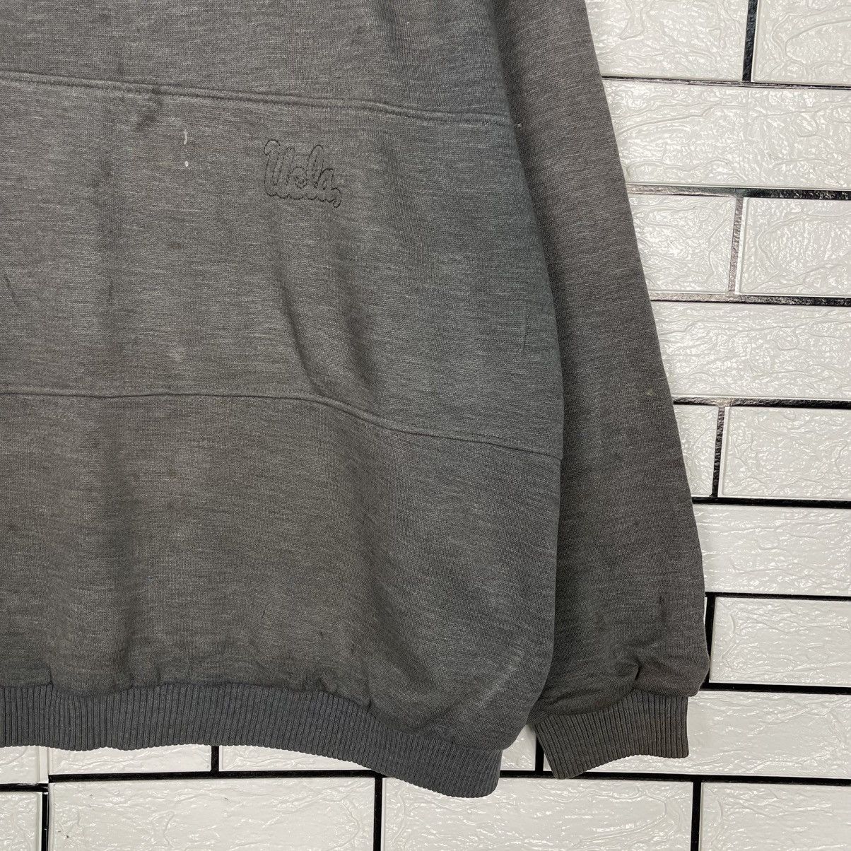 Other Vintage UCLA Crewneck Sweatshirt Size US L / EU 52-54 / 3 - 4 Thumbnail