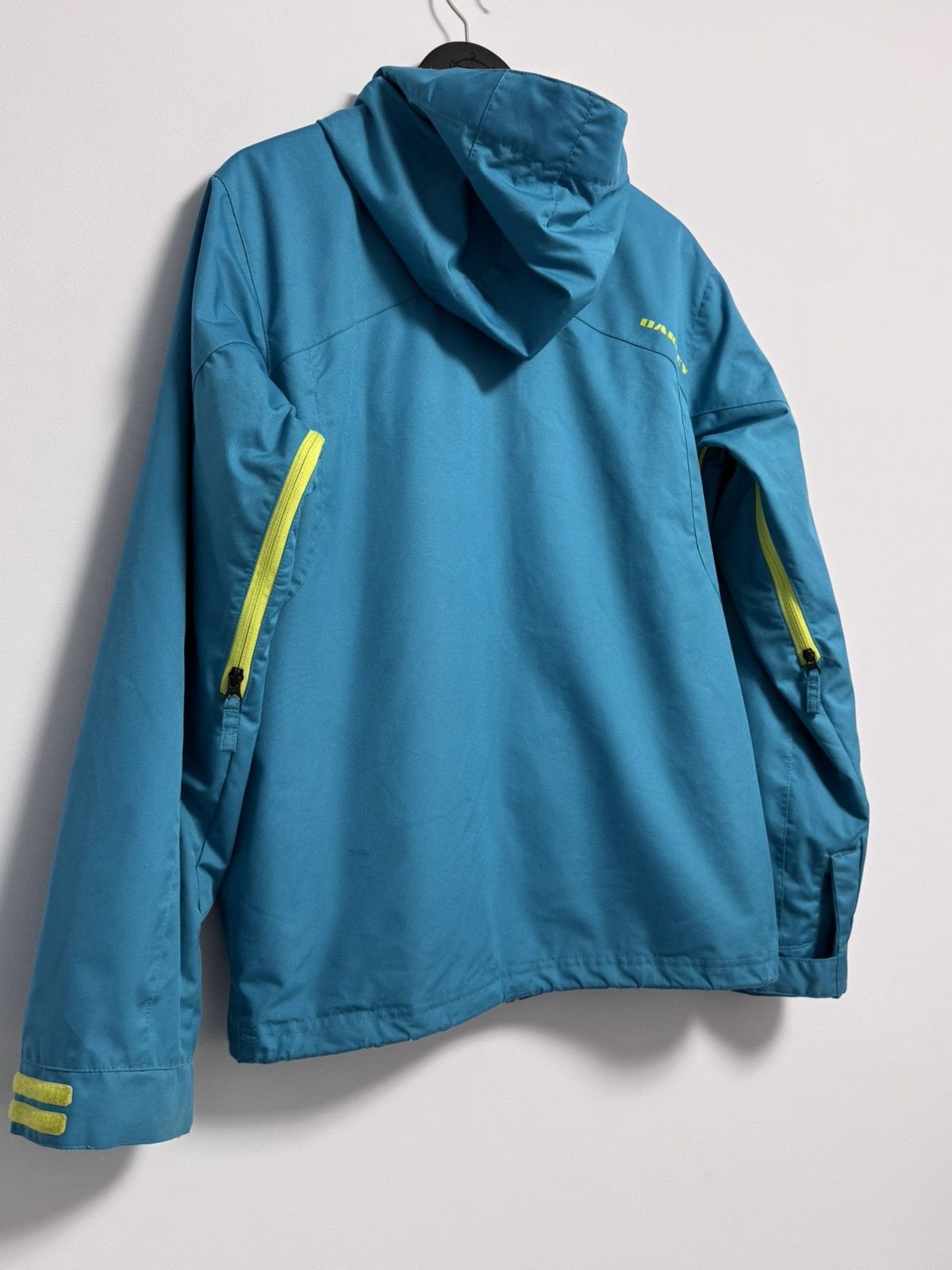 Vintage Oakley Vintage Outdoor Jacket Rare Size US S / EU 44-46 / 1 - 22 Thumbnail