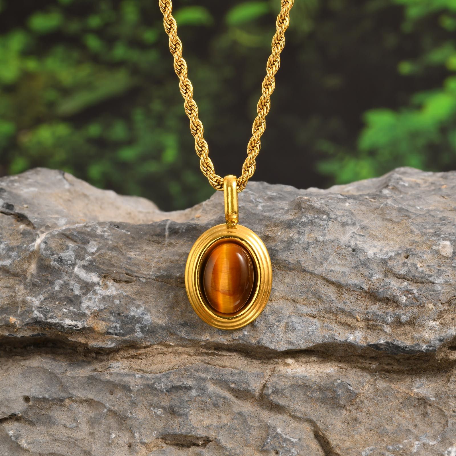 Jewelry Classic Style Geometric Necklace Size ONE SIZE - 1 Thumbnail