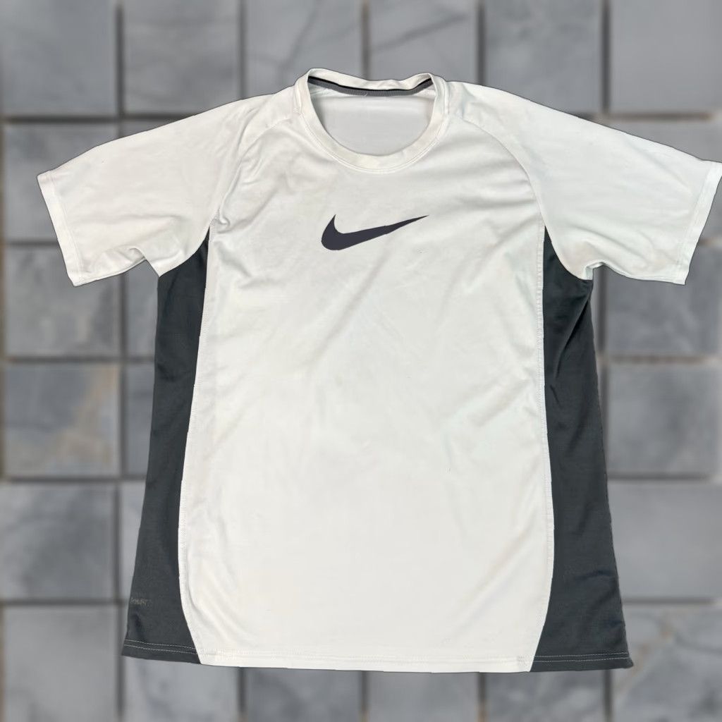 Nike Nike Dri Fit T Shirt Adult Large White Athletic Casual Workout Woven Training L Size US L / EU 52-54 / 3 - 1 Thumbnail