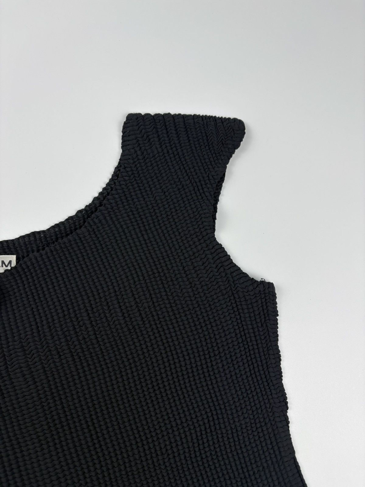 Vivienne Tam Vintage 90’s Vivienne Tam Mesh Top Size S / US 4 / IT 40 - 5 Thumbnail