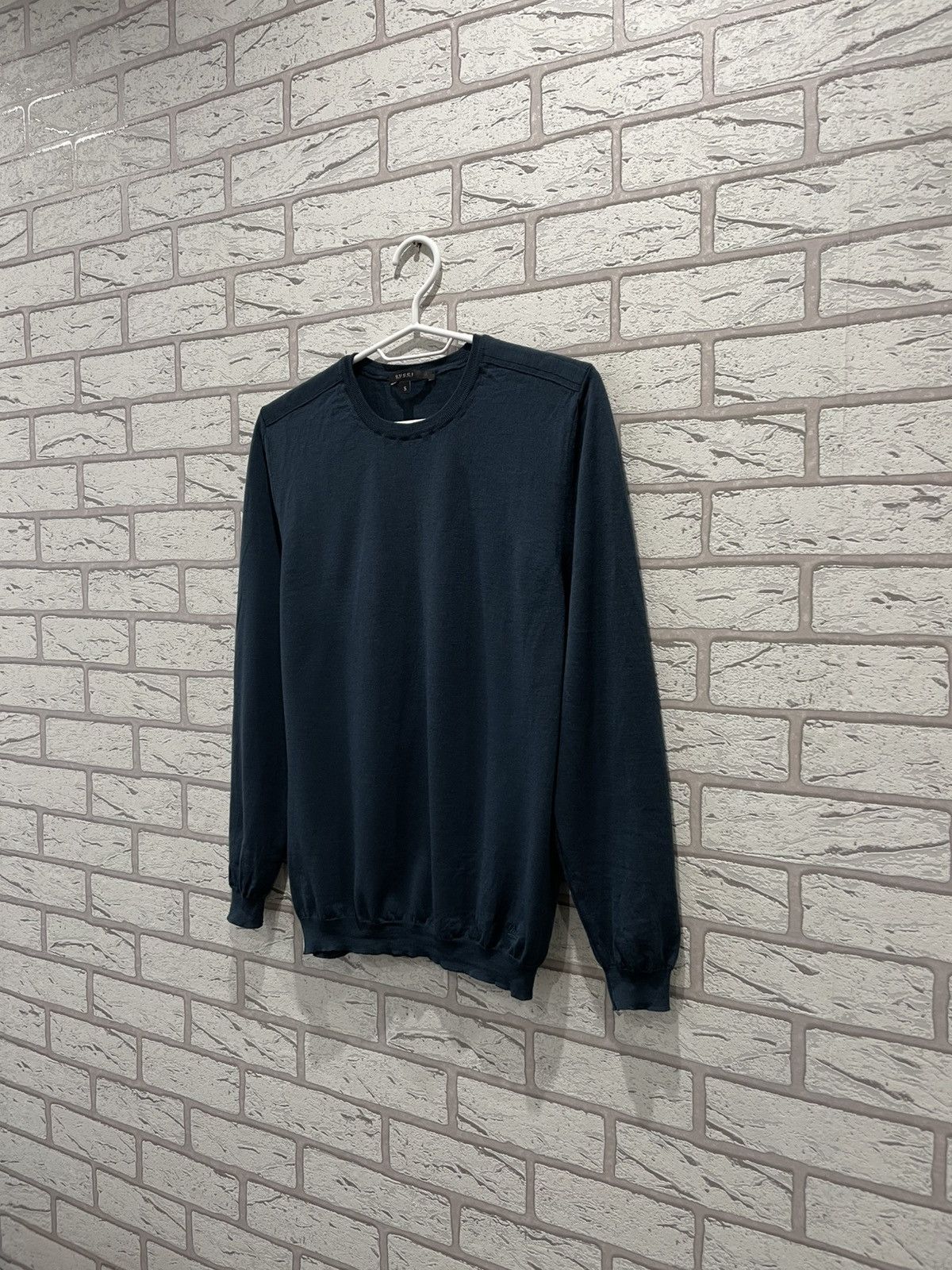 Gucci × Vintage Gucci Vintage Wool knited Sweater Small logo Made in Italy Size S / US 4 / IT 40 - 2 Thumbnail