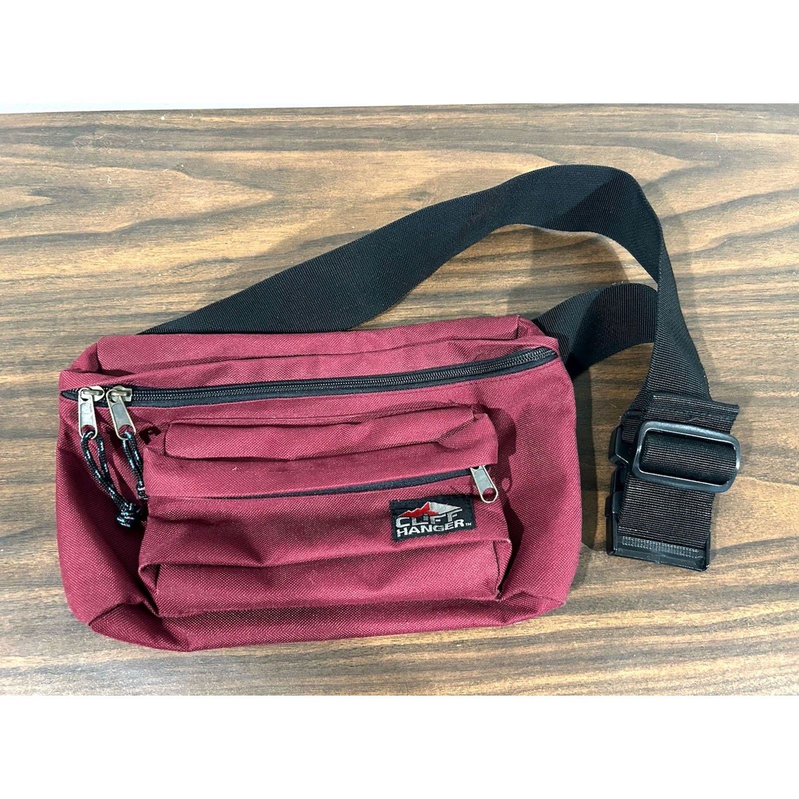 Vintage VINTAGE Cliff Hanger Burgundy 2 Pocket Adjustable Hip Waist Bag 90s Red Nylon Unisex Adult Messenger Cross Body Size ONE SIZE - 2 Thumbnail