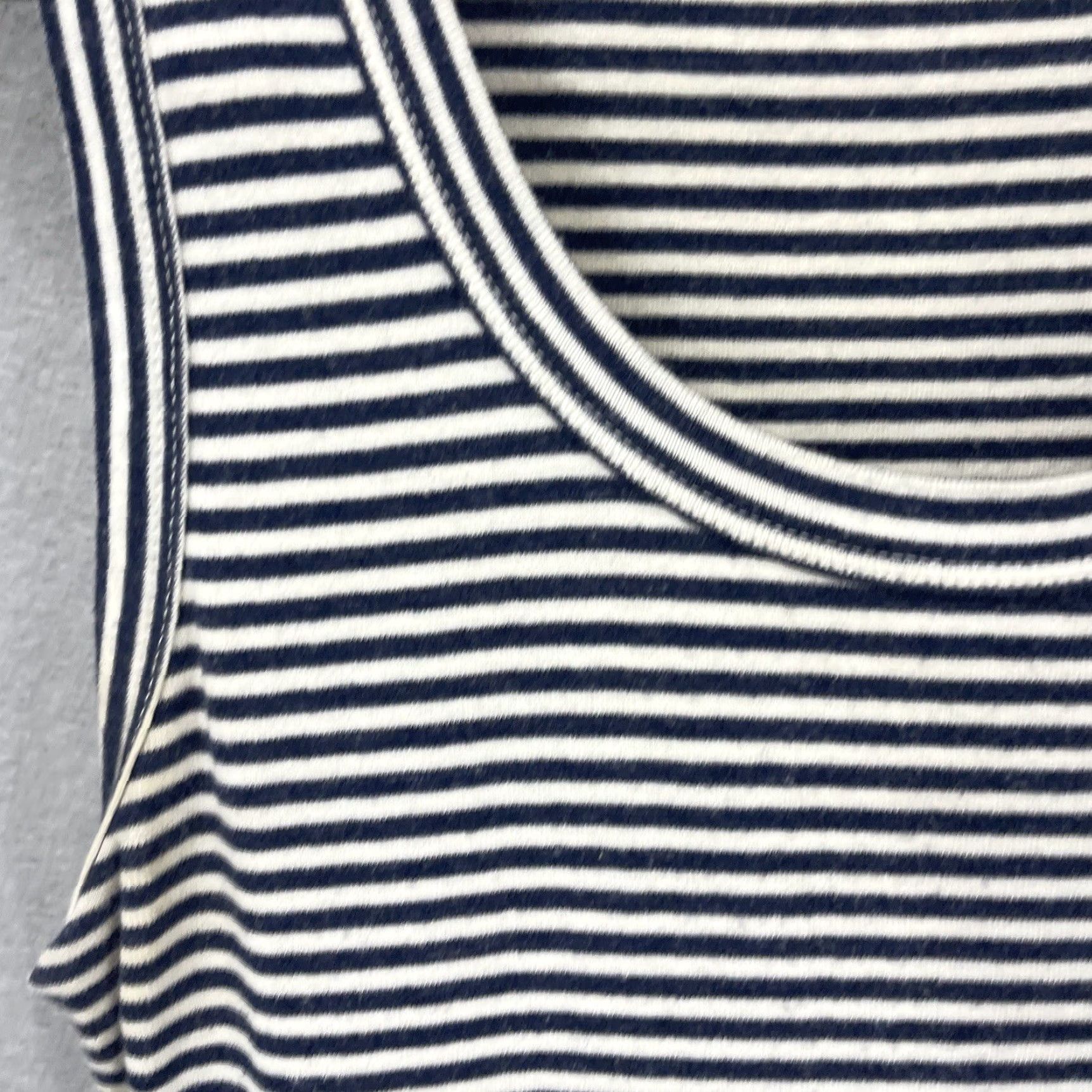 Vintage VINTAGE Lacausa Tank Top Women M Black Striped Basic Sleeveless Summer Boho 90s Women's Size M / US 6-8 / IT 42-44 - 6 Thumbnail