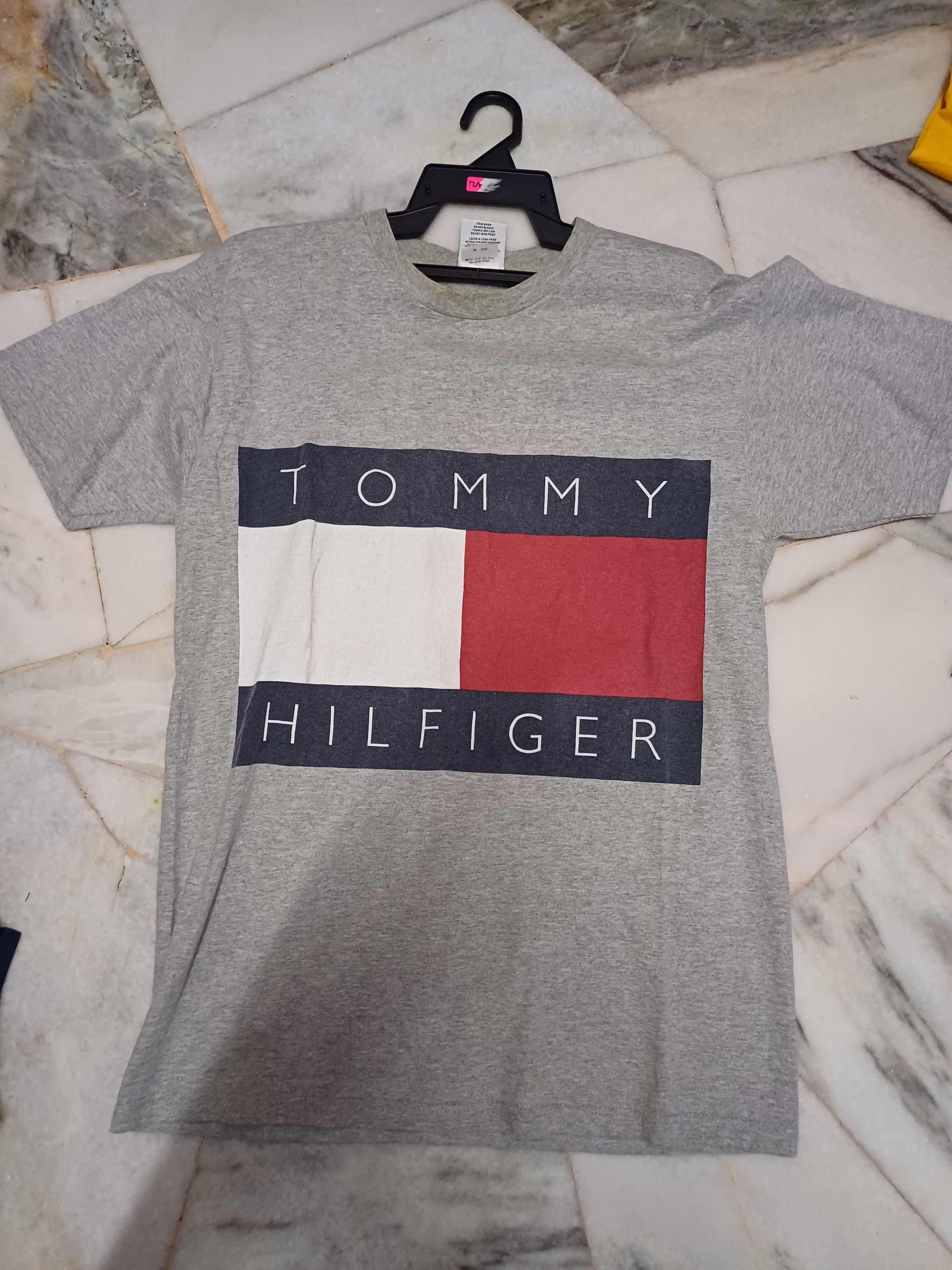 Tommy Hilfiger × Vintage tommy hilfiger vintage big logo Size US M / EU 48-50 / 2 - 1 Thumbnail