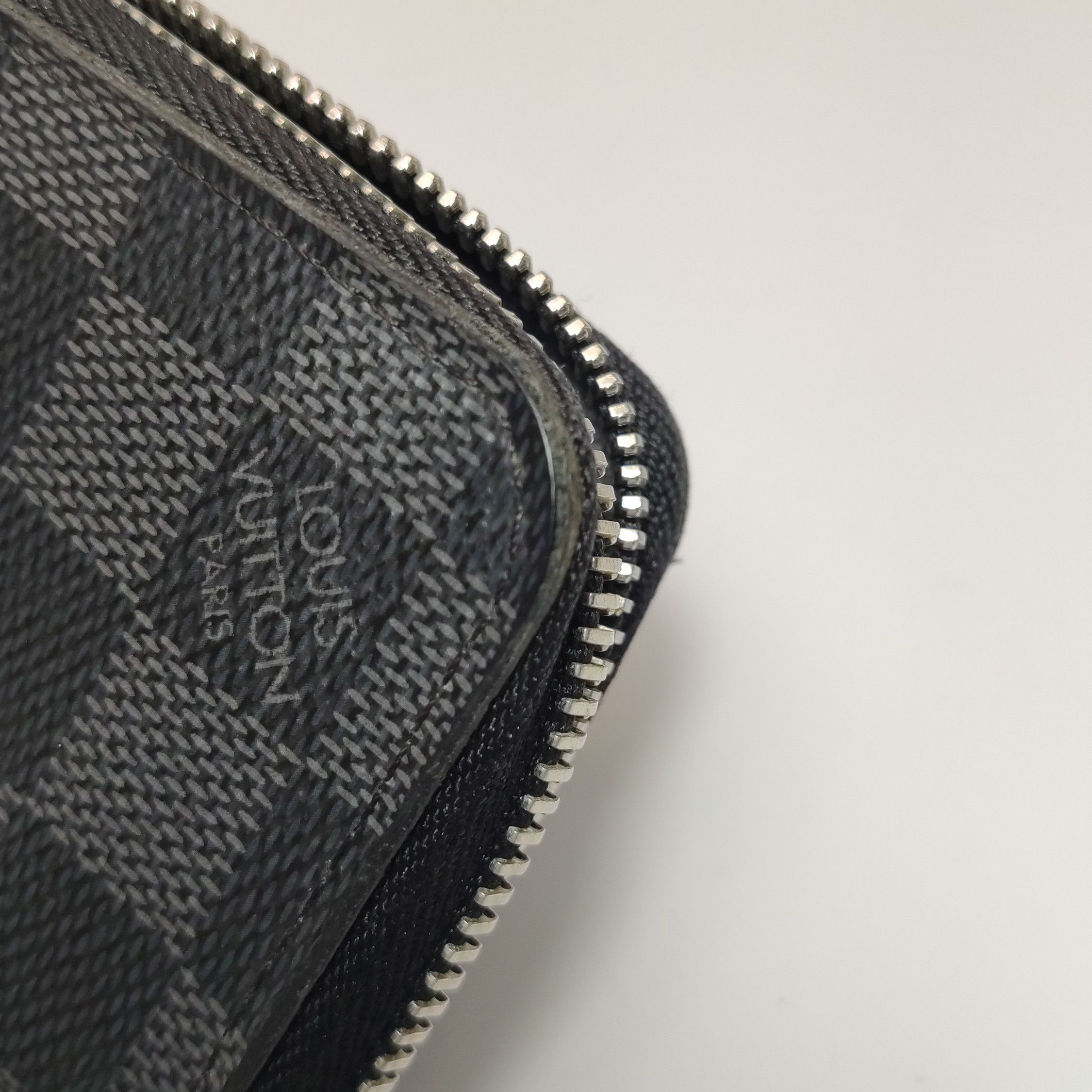 Louis Vuitton Louis Vuitton (LV) Zippy Checkerboard Zip Around Wallet -y2 Size ONE SIZE - 7 Thumbnail