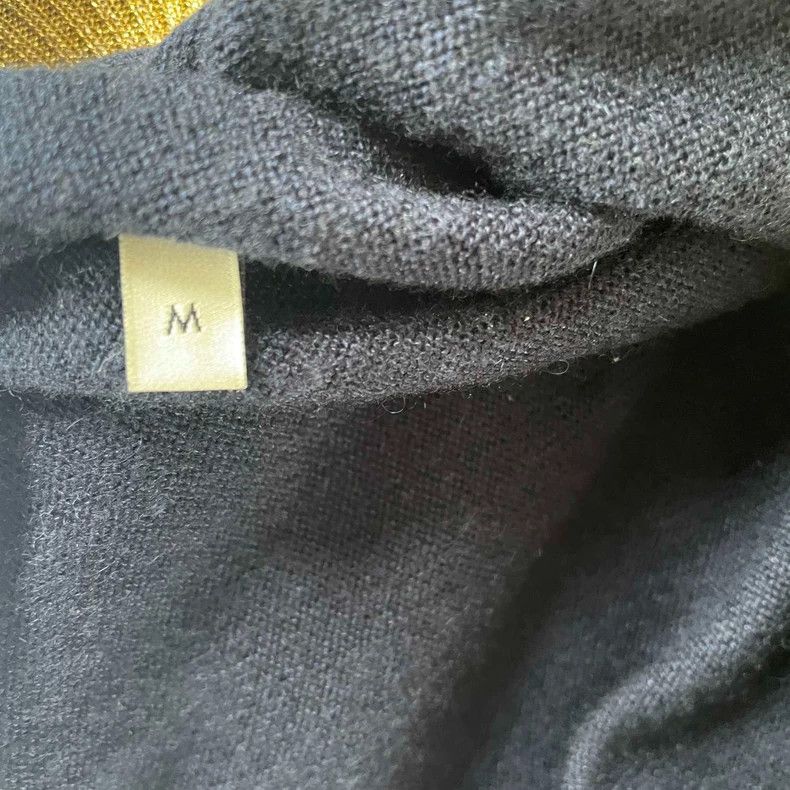 Gucci Gucci Black gold-rimmed knitted cardigan sweater 2501-Nexta Size US M / EU 48-50 / 2 - 3 Thumbnail