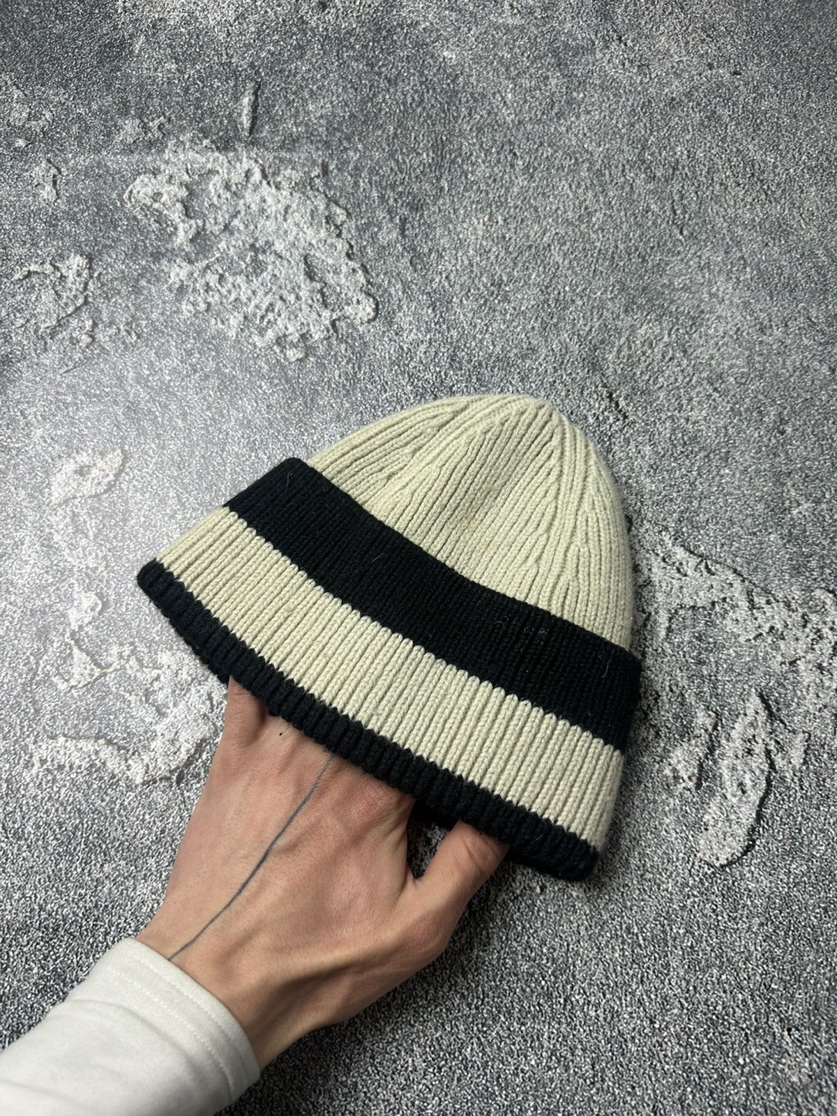 Prada Prada Red Tab Y2K Wool 00s Miu Miu Style Beanie Trapper Hat Size ONE SIZE - 3 Thumbnail