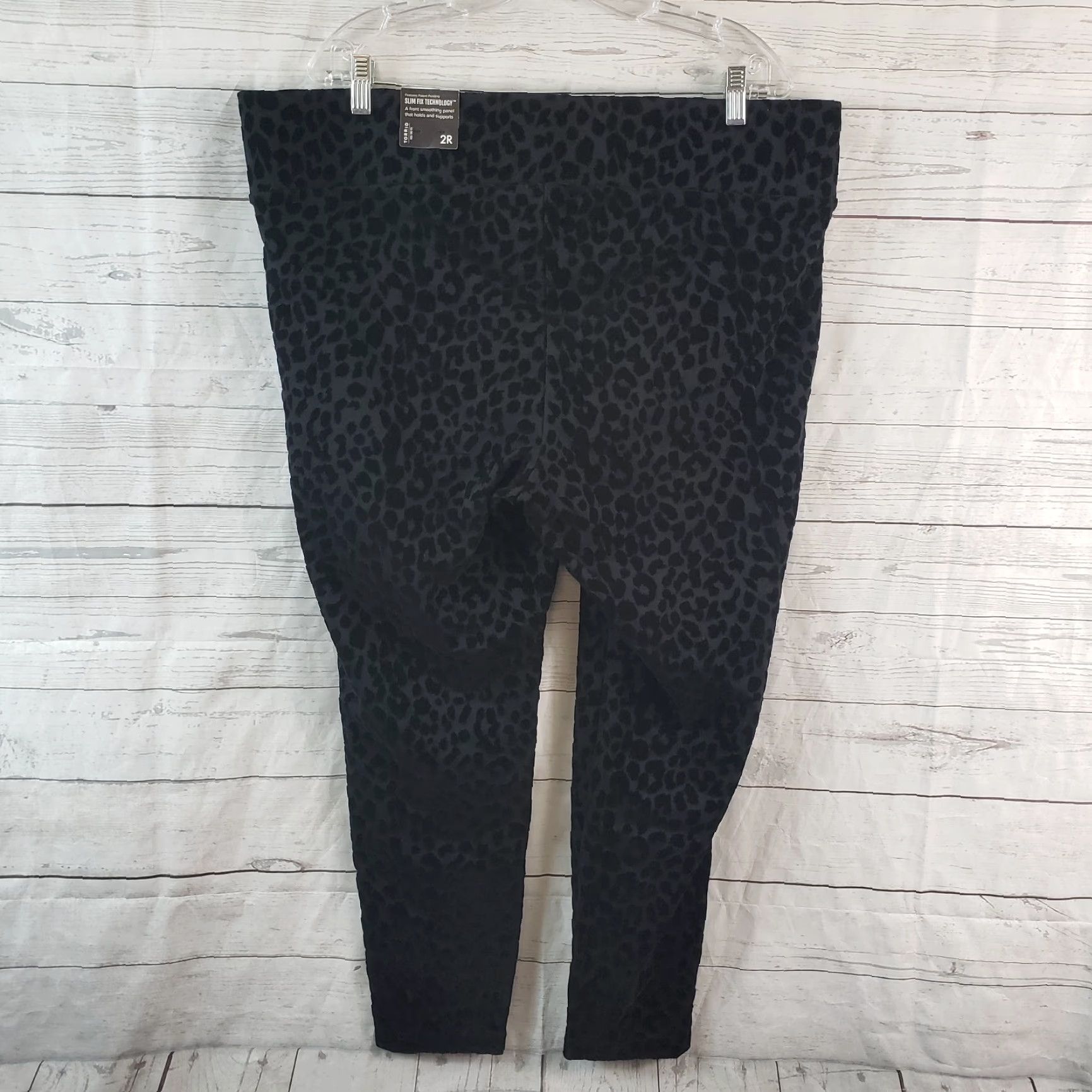 Torrid Torrid Womens Studio Ponte Flocked Leopard Pull On Pixie Pants Sz 2 Black Size 40" / US 18 - 3 Thumbnail