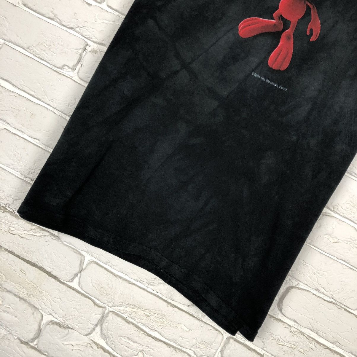 The Mountain The Mountain 2004 vintage t shirt tee Size US XL / EU 56 / 4 - 3 Thumbnail