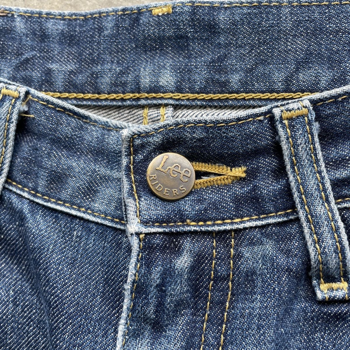Japanese Brand Vintage Distressed Lee Faded Flare Jeans Denim Pants W28 Size US 28 / EU 44 - 6 Thumbnail