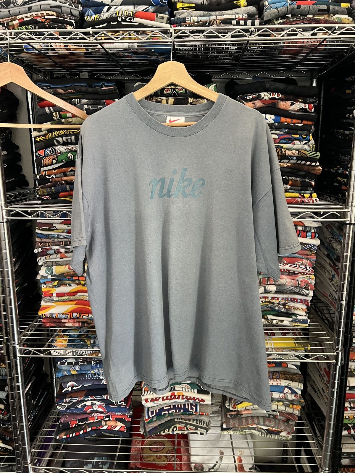 Nike 90s Nike Logo Tee Athletics Size US XL / EU 56 / 4 - 1 Thumbnail