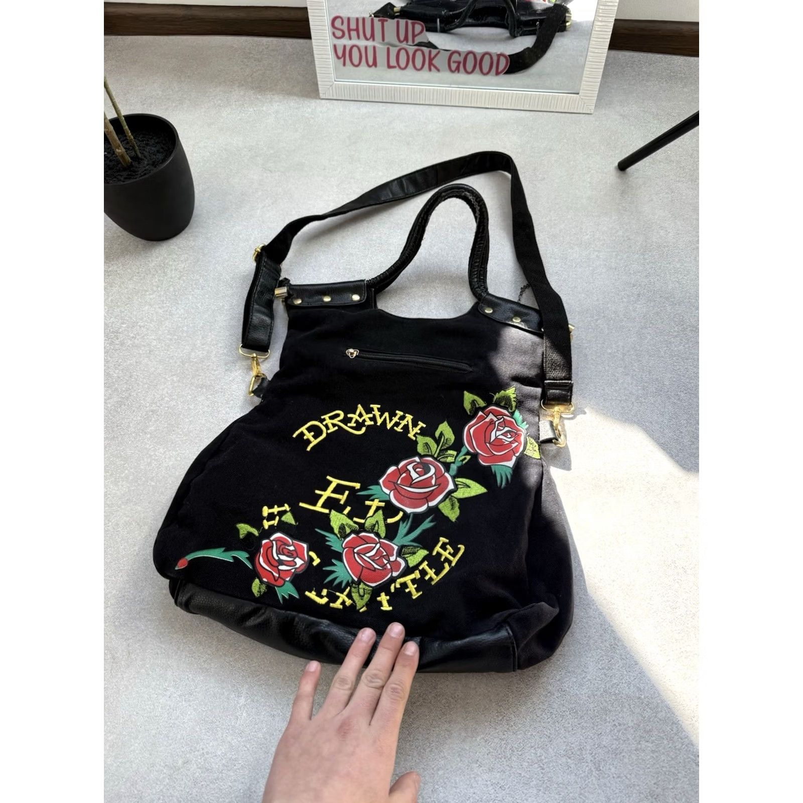Ed Hardy Ed Hardy Love Kills Slowly Skull Heart Shoulder Bag Black Y2K Crossbody Tote Size ONE SIZE - 7 Thumbnail