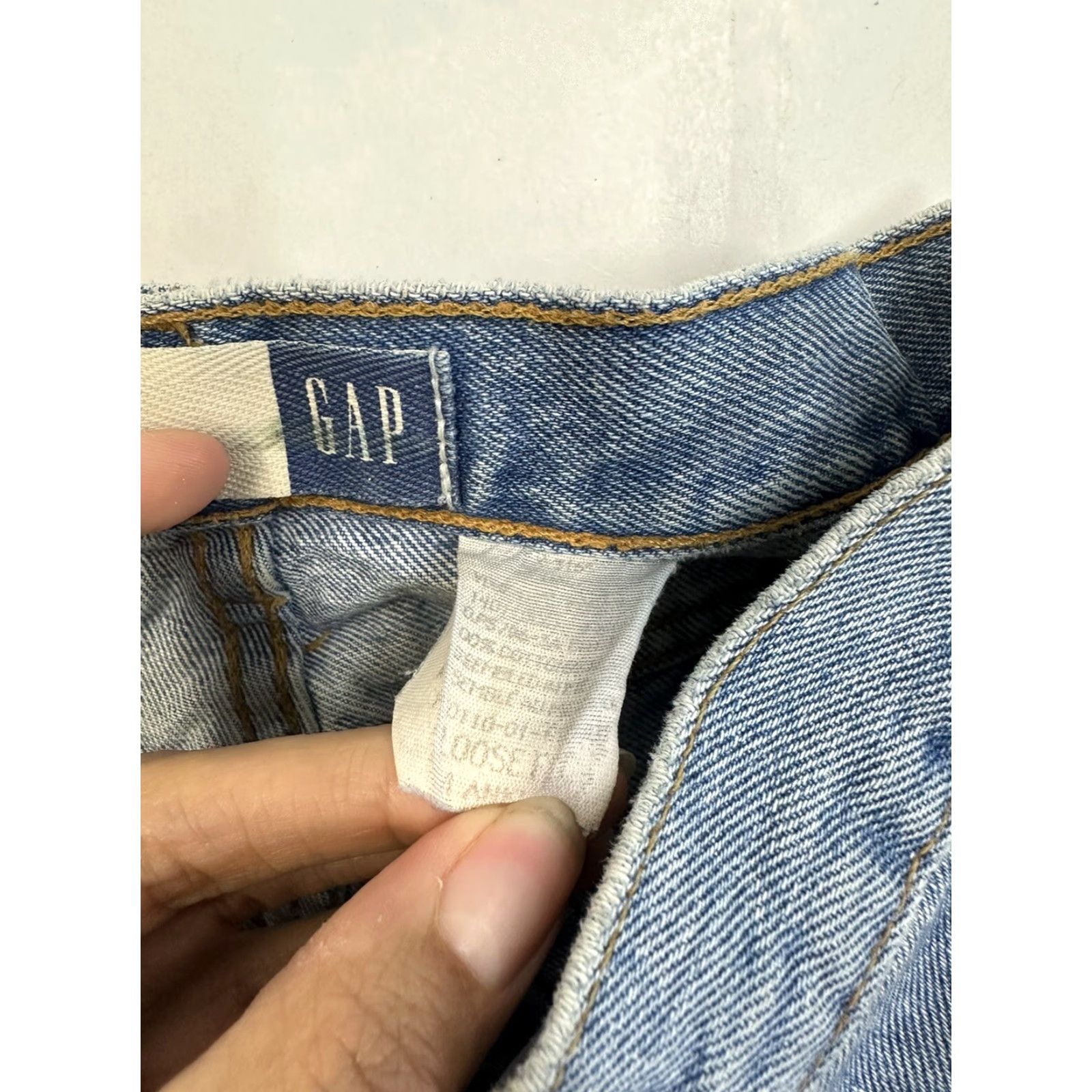 Gap VINTAGE Gap Cut off Shorts Womens 24 Waist Blue Y2K Casual Womens 24? Size 42" / US 20 - 3 Thumbnail