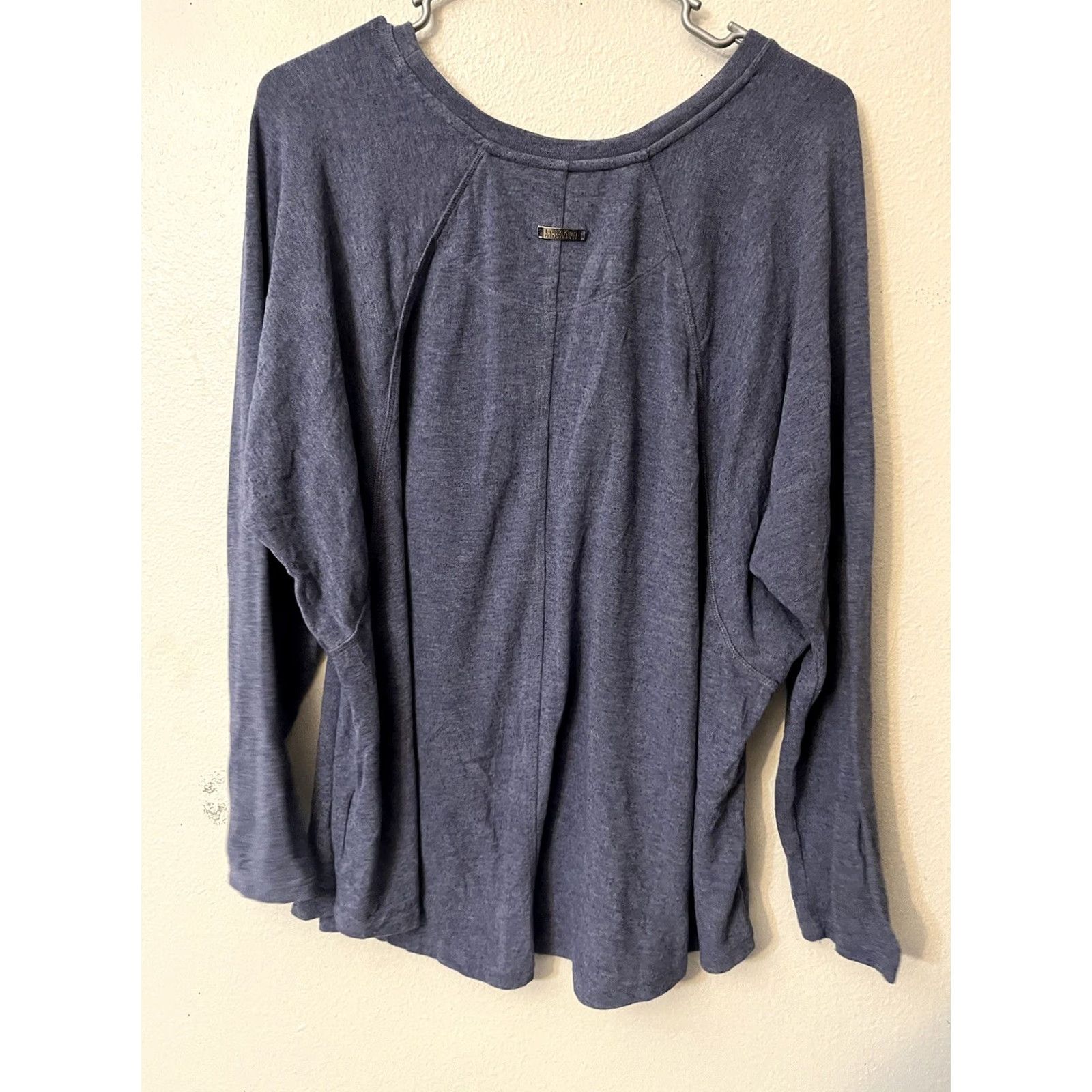 Calvin Klein Calvin Klein Performance Quick Dry Long Sleeve SweatShirt Size 1X Blue Women Pullover Crew Neck Activewear T-Shirt Size XL / US 12-14 / IT 48-50 - 3 Thumbnail
