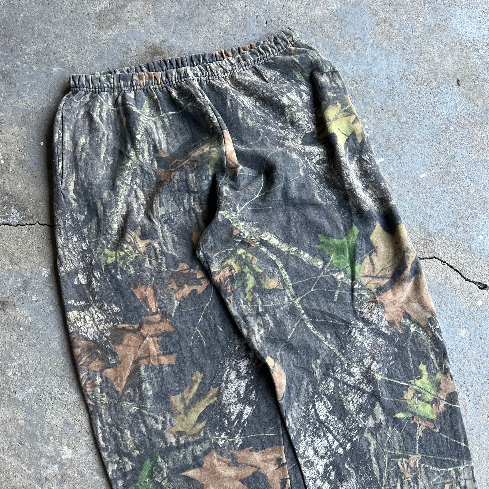 Jerzees × Vintage Vintage realtree camo jerzees essential blank sweatpants Size US 33 - 2 Thumbnail