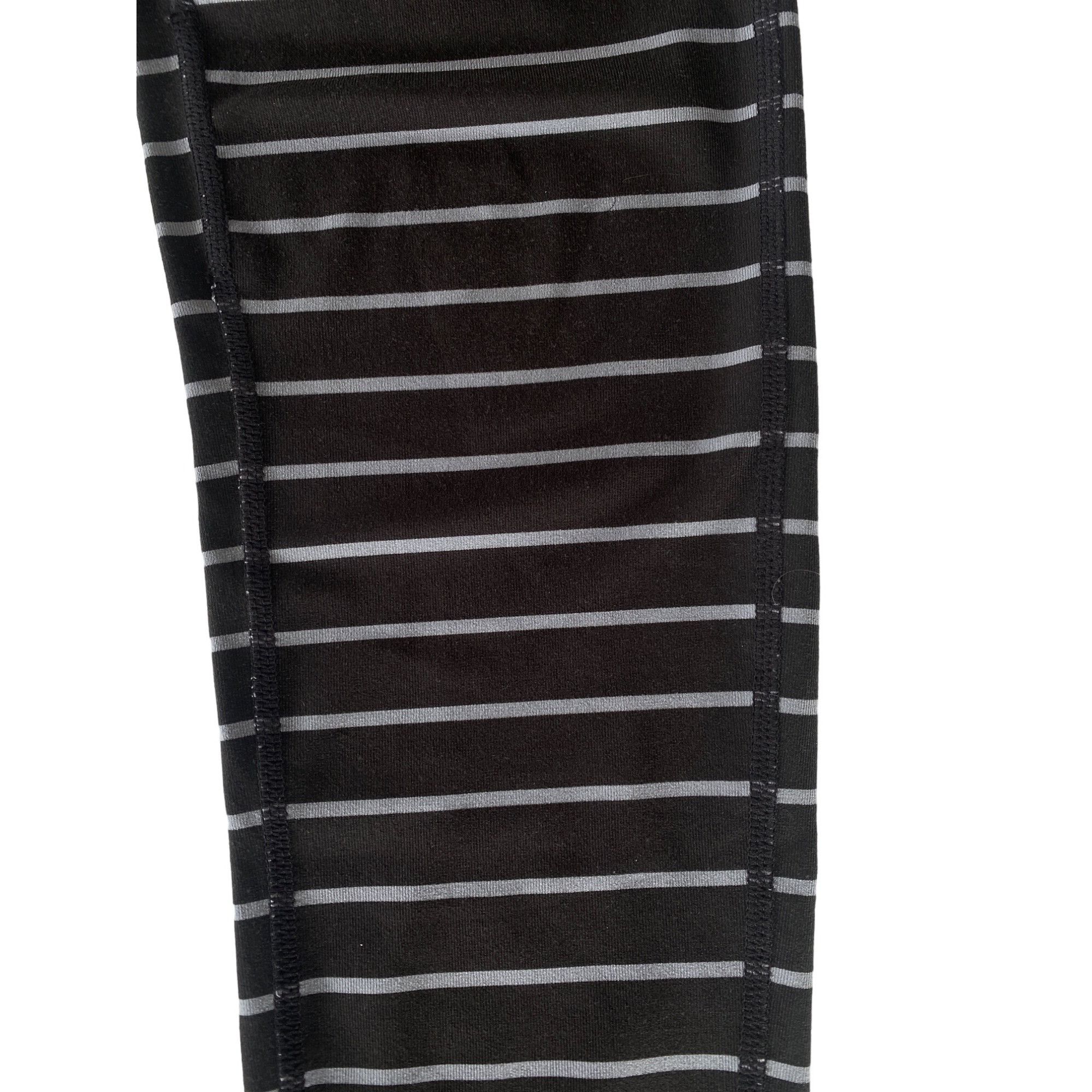 Athleta Athleta Leggings S Chaturanga Stripe Tight Black Gray Full A Size 27" / US 4 / IT 40 - 9 Thumbnail