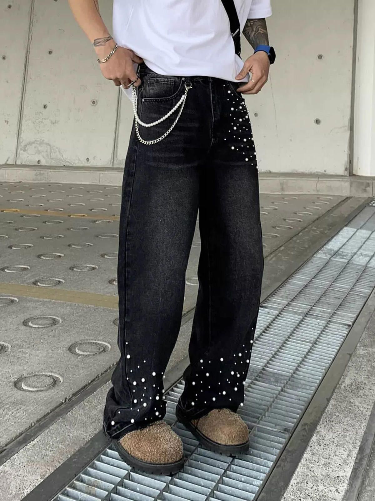 Other Black Distressed Wide Leg Jeans with Pearl Detailing Size US 32 / EU 48 - 2 Thumbnail