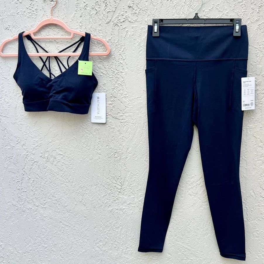 image of NWT Athleta Salutation Stash Sports Bra & Leggings Set Navy in Blue, Women's (Size 30)