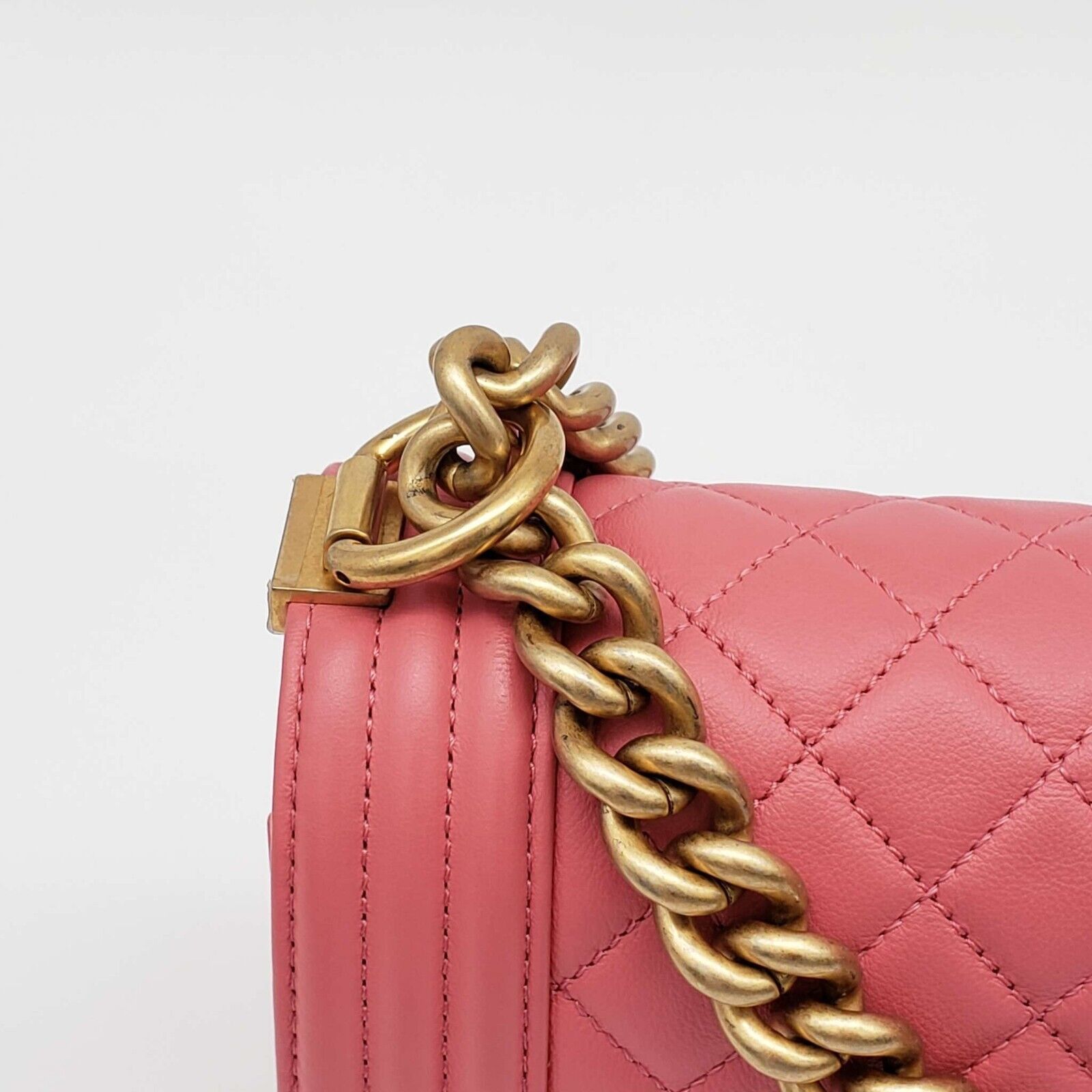 Chanel 100% Authentic CHANEL Boy Leather Shoulder Bag 2700-080524 Size ONE SIZE - 15 Thumbnail