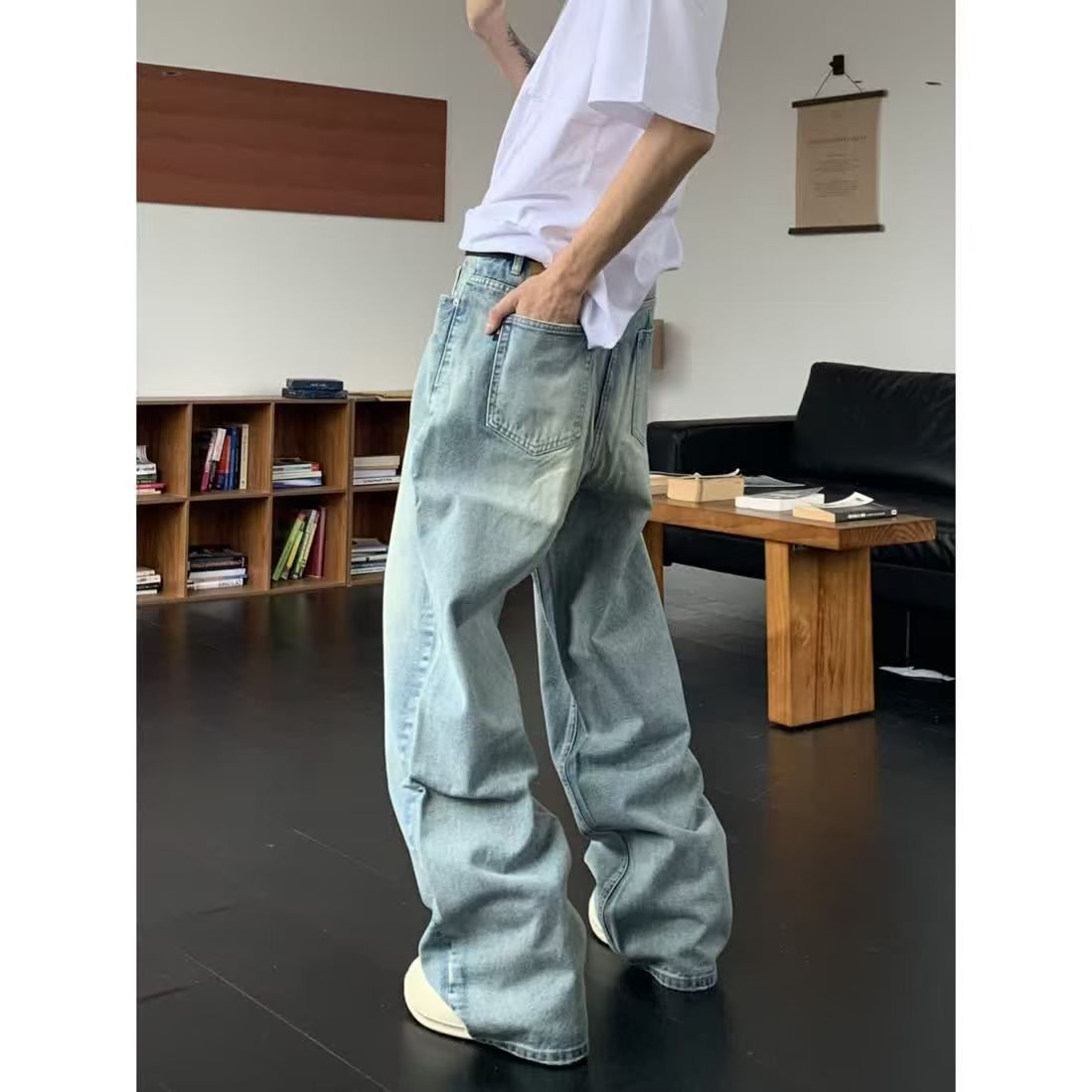 Jean Light blue washed vintage men's wide-leg flared jeans Size US 32 / EU 48 - 3 Thumbnail