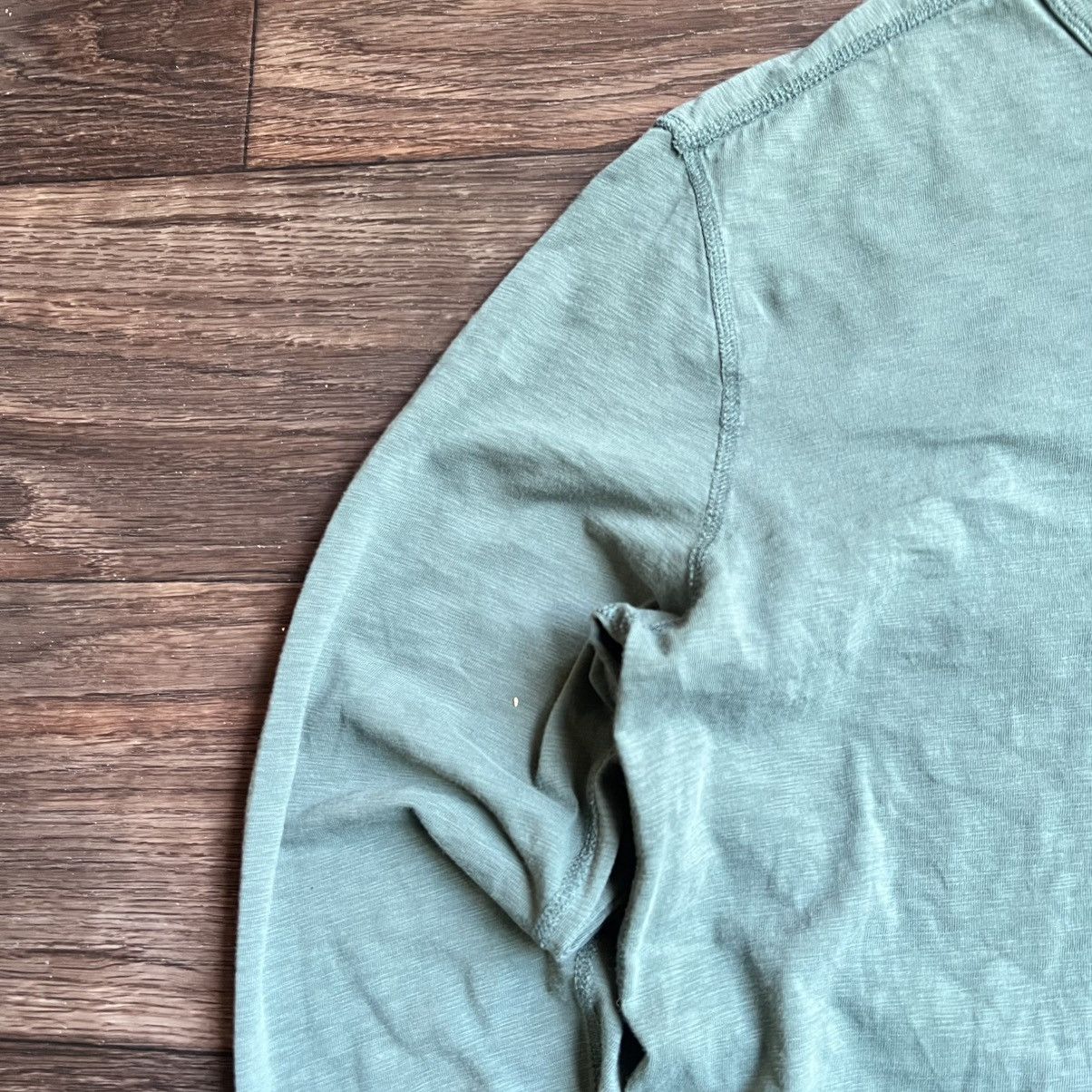 J.Crew Y2K J.Crew, thermal layer essential long sleeve L Size US L / EU 52-54 / 3 - 6 Thumbnail