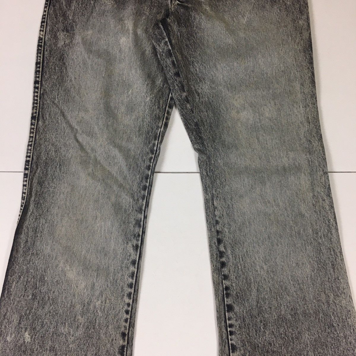 Levi's Vintage Levi’s 530 Bleach Black Flare Size US 34 / EU 50 - 4 Thumbnail