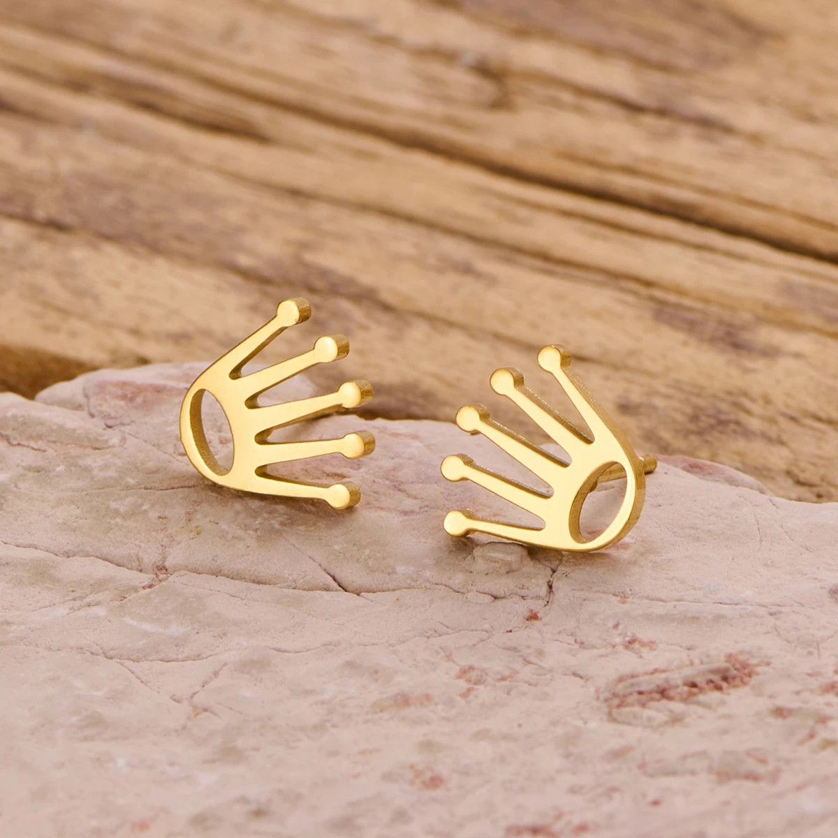 Jewelry Mini Crown Stud Earrings Charm Earring Gift Size ONE SIZE - 3 Thumbnail