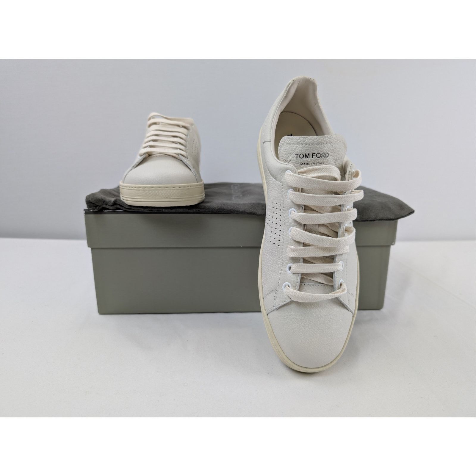 Tom Ford o1rshd1 Low Top Sneakers Shoe in White 8.5 TF Size US 8.5 / EU 41-42 - 19 Thumbnail