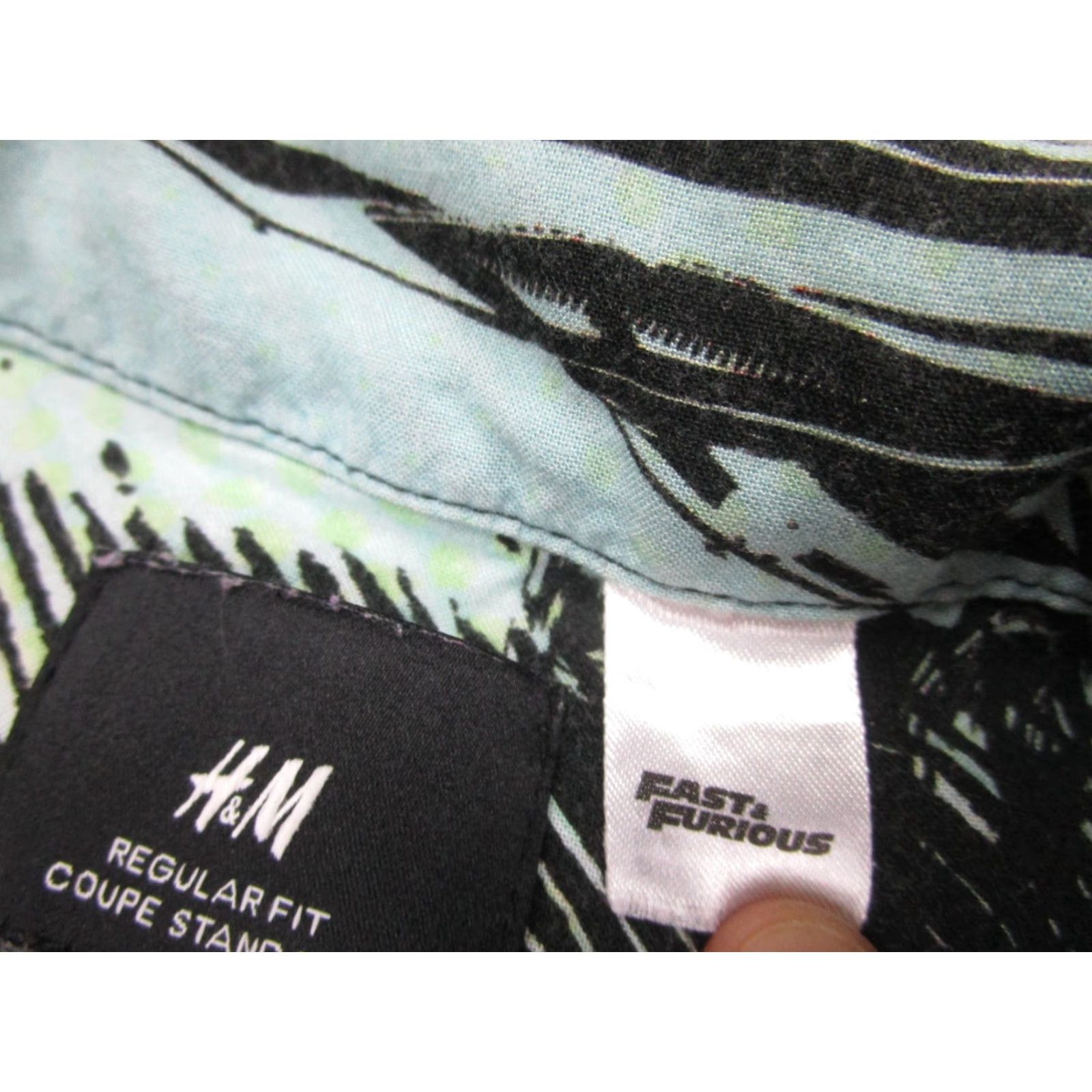 H&M Fast & Furious Shirt Mens Large Green H&M Short Sleeve Graphic Car Button Front Size US L / EU 52-54 / 3 - 5 Thumbnail