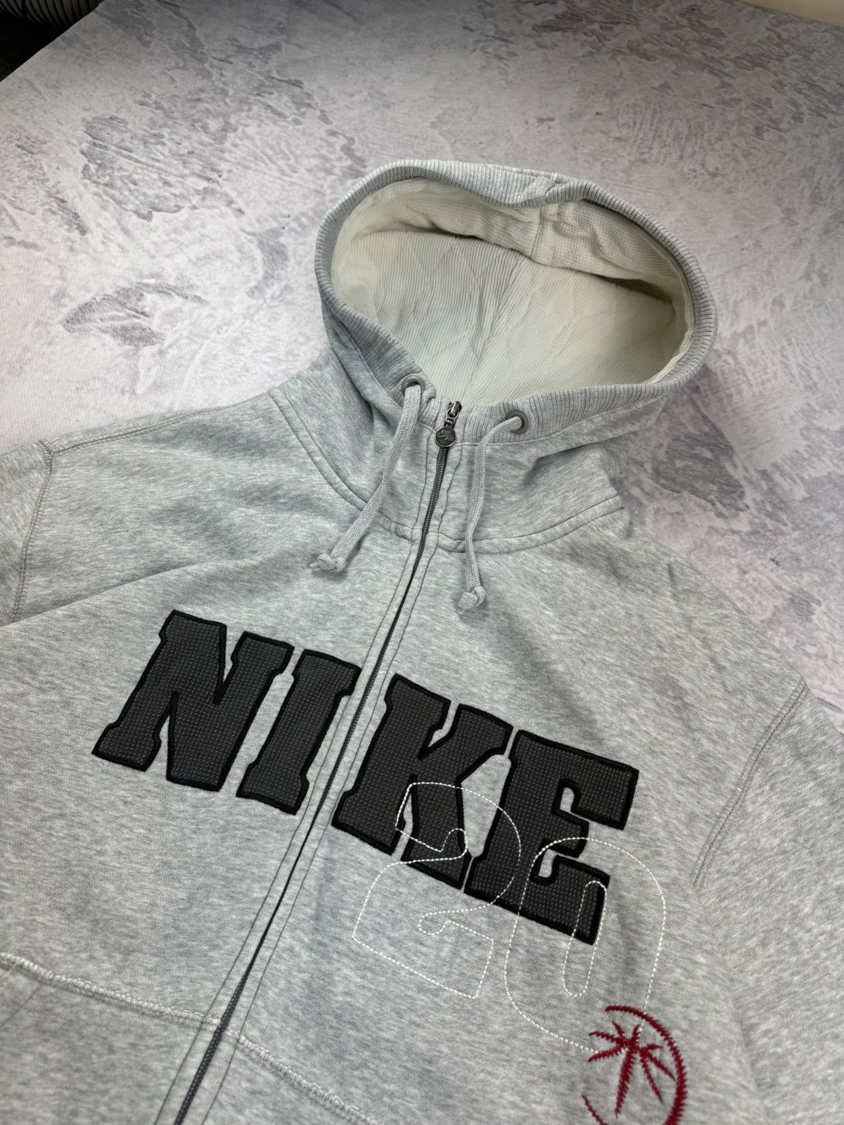 Nike × Vintage NIKE VINTAGE CENTER LOGO OVERSIZE BOXY ZIP HOODIE Size US XL / EU 56 / 4 - 5 Thumbnail