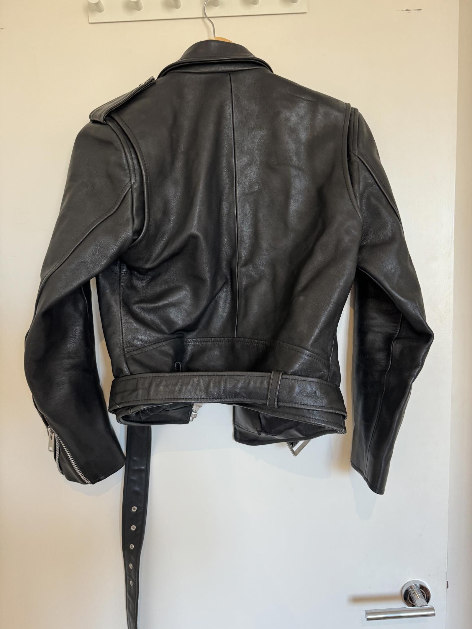 Designer Made in Korea. Leather Jacket. Fits a 10/12. Falcon Garments Size M / US 6-8 / IT 42-44 - 4 Thumbnail