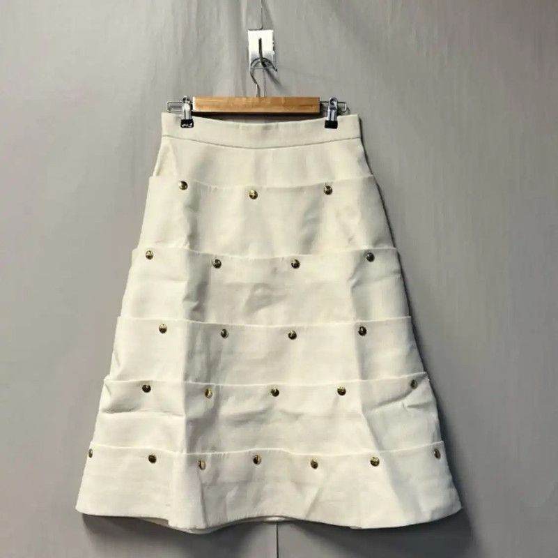 Louis Vuitton Louis Vuitton Cream Wool Midi Skirt 0089 Size 28" / US 6 / IT 42 - 1 Thumbnail
