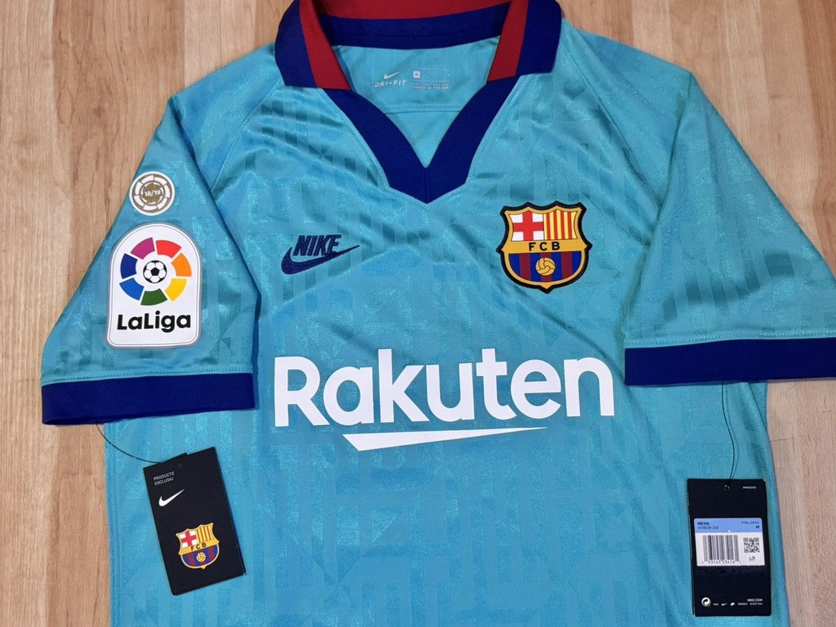 Nike Nike BNWT FC Barcelona 19-20 3rd Jersey Pique #3 Mens Medium Size US M / EU 48-50 / 2 - 3 Thumbnail