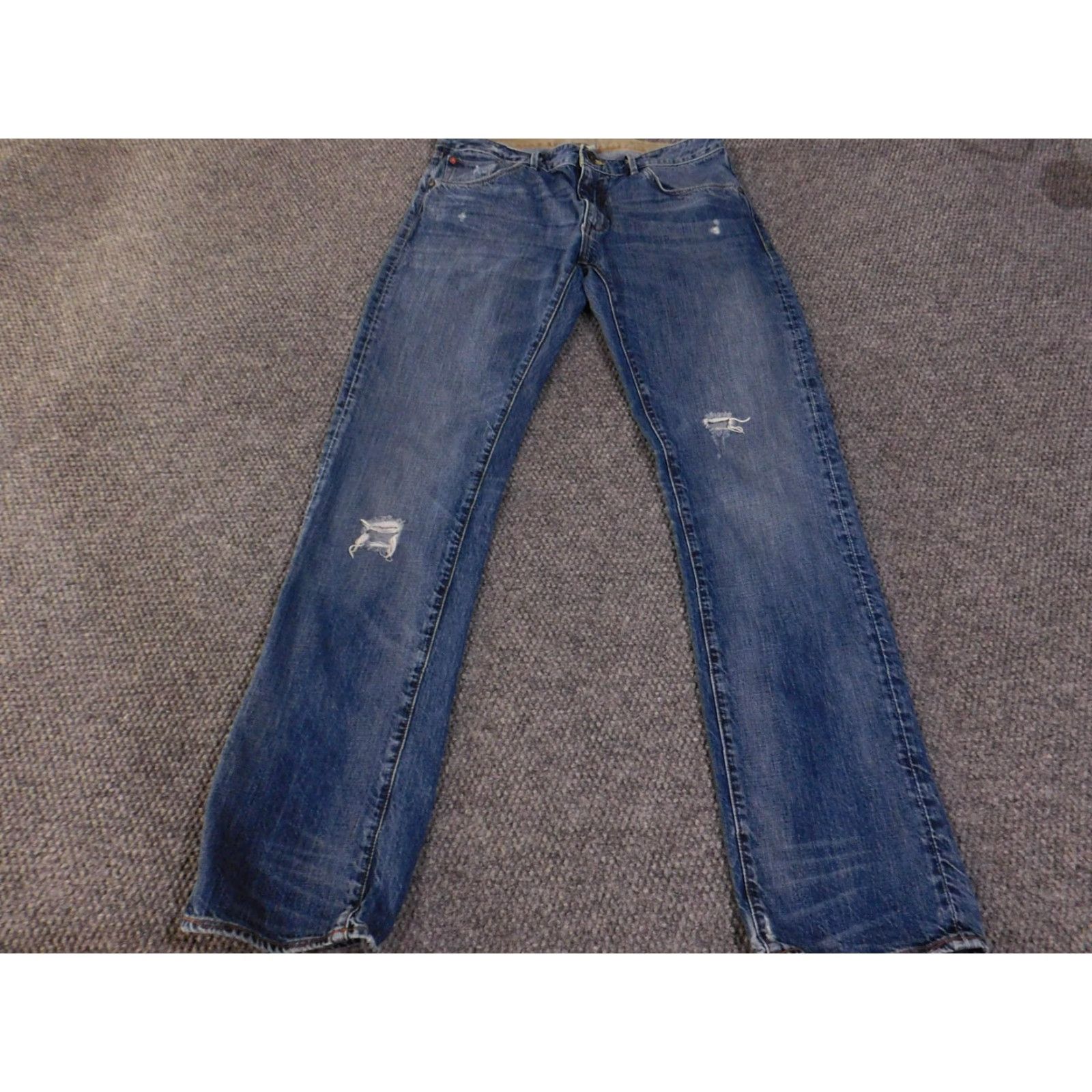 Banana Republic VINTAGE Banana Republic Jeans Mens 32x34 Distressed Straight Leg Denim Dominican Republic Blue 32 34 Jeans Mens Boys Girls Size US 32 / EU 48 - 2 Thumbnail