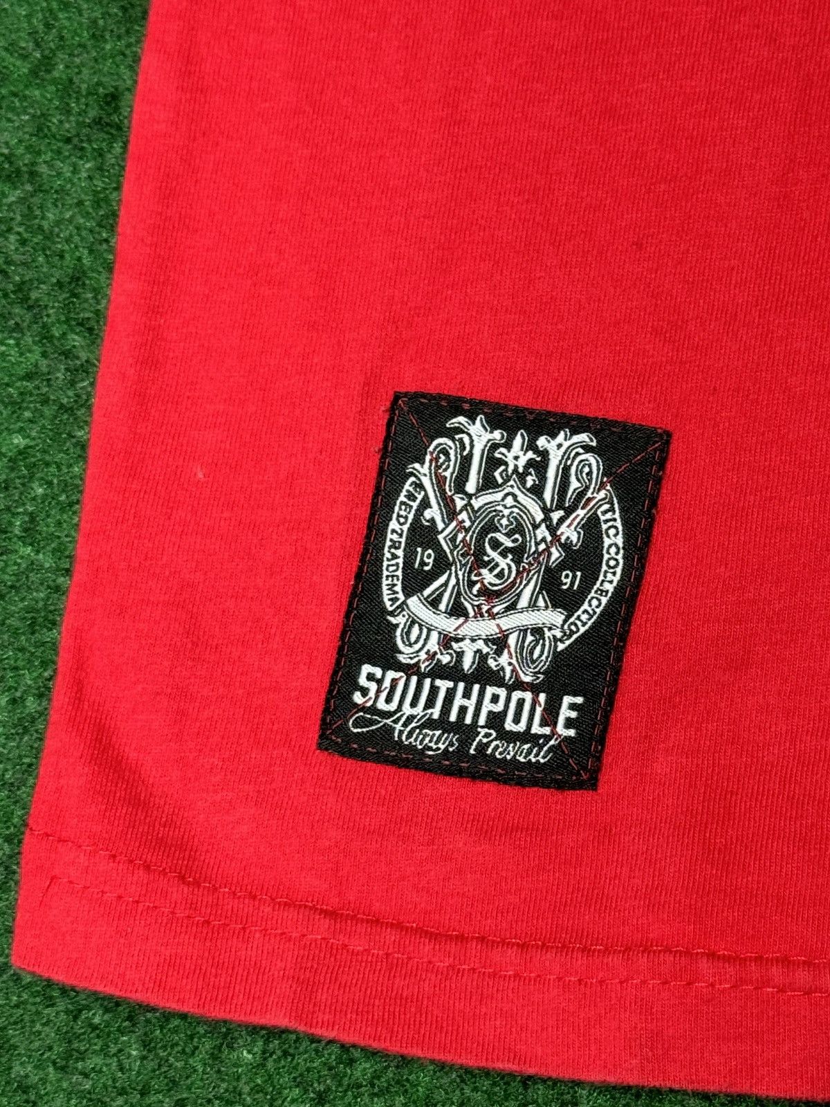 Southpole × Vintage Y2K Southpole Cyberpunk Pinkman Hip Hop Gothic Red T Shirt Size US XXL / EU 58 / 5 - 3 Thumbnail