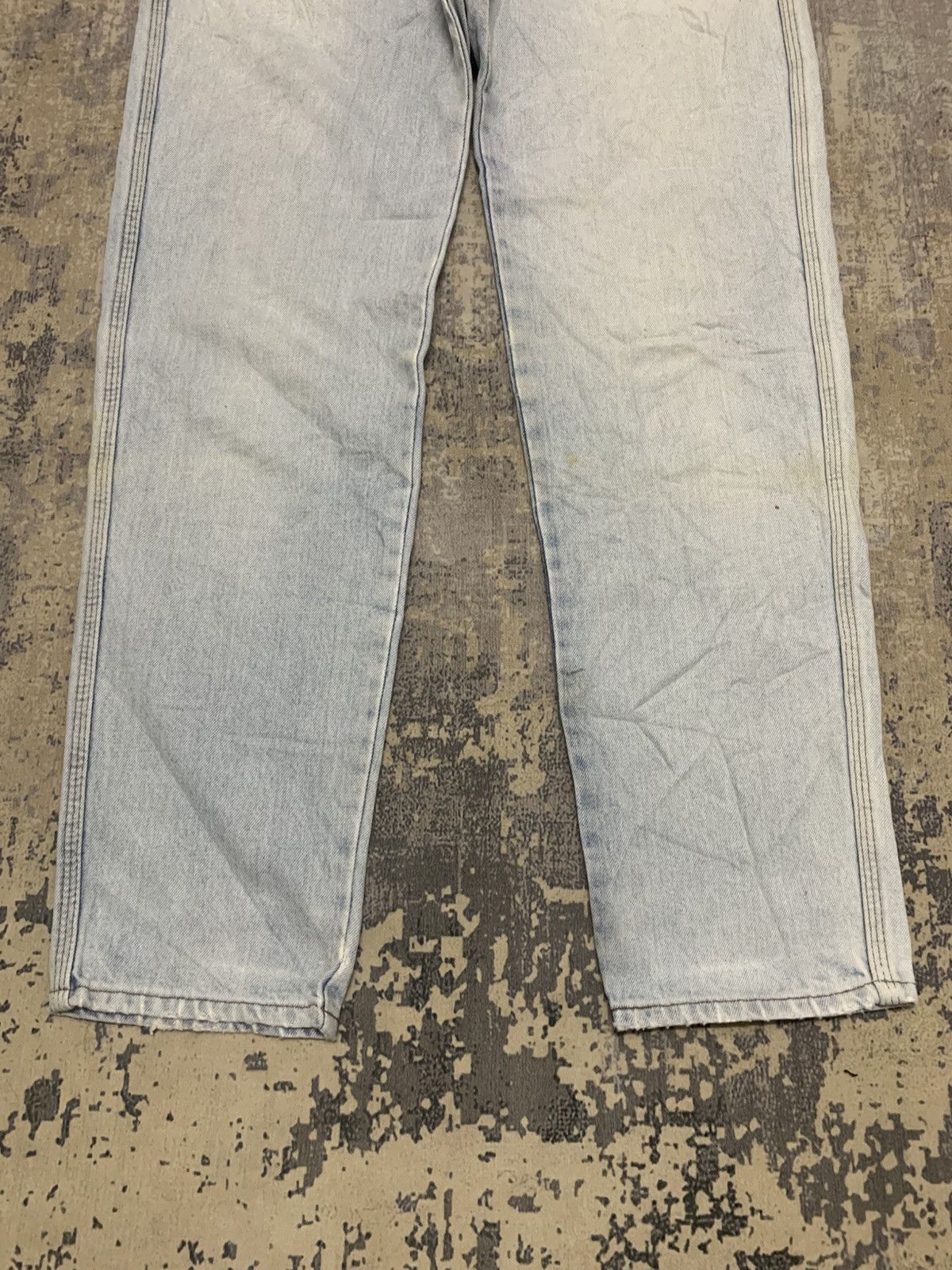 Levi's Vintage Levi's 636 Light Wash Distressed Straight Leg Jeans Size US 30 / EU 46 - 4 Thumbnail