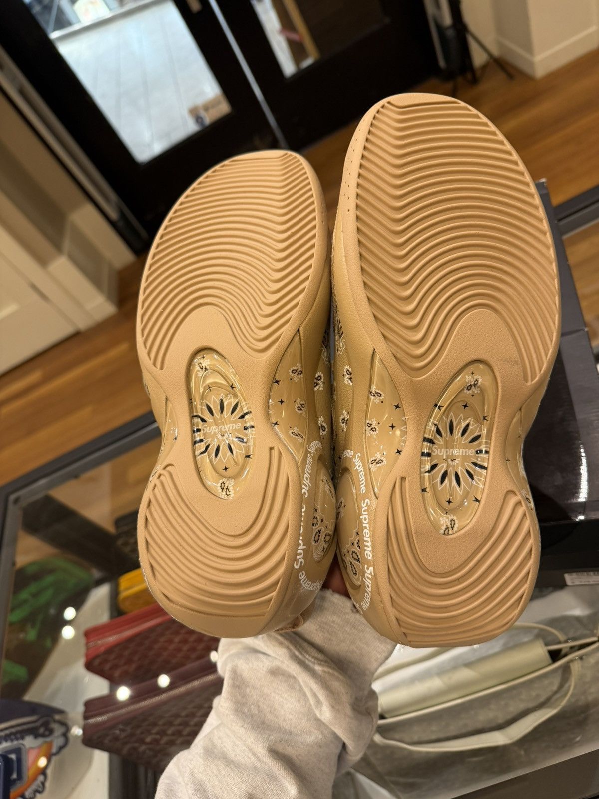 Nike × Supreme Nike Air Zoom Flight 95 SP ‘Supreme Wheat’ Size US 10.5 / EU 43-44 - 7 Thumbnail