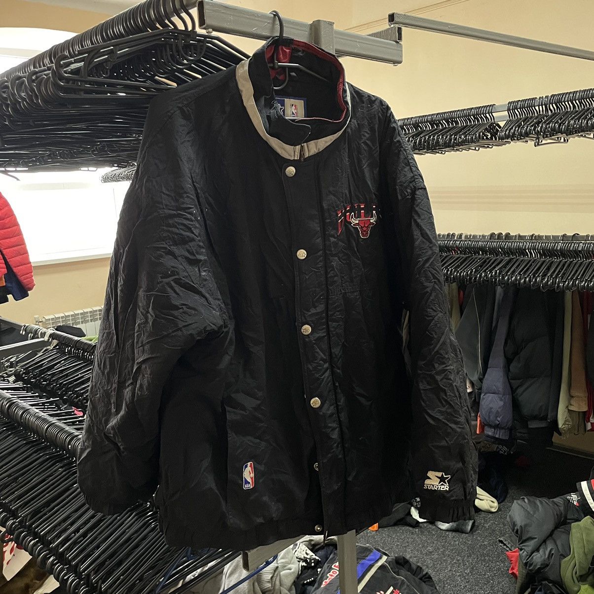 NBA × Vintage Vintage Chicago bulls 90s starter NBA heavy jacket bomber Size US XL / EU 56 / 4 - 2 Thumbnail