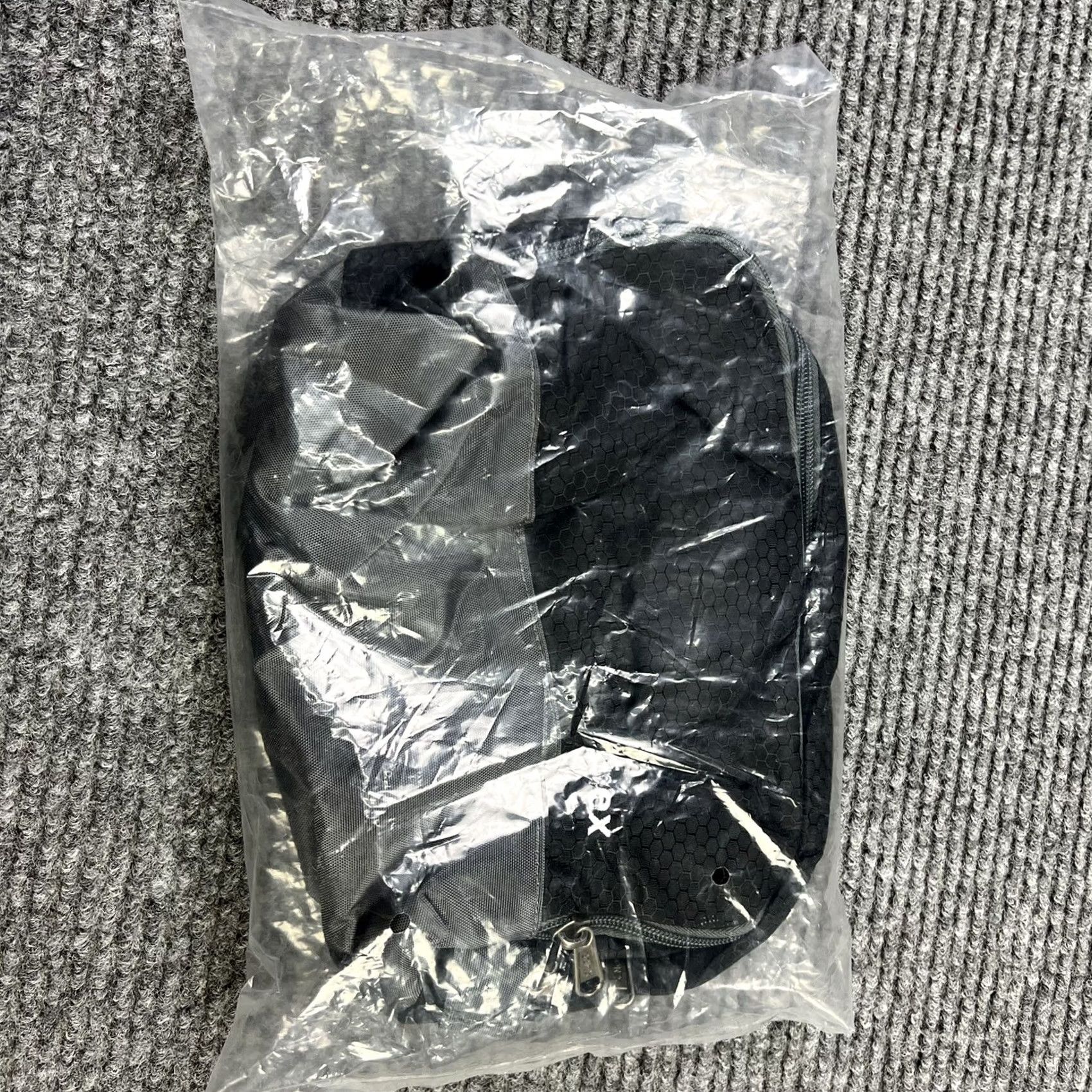 Vintage Gonex Toiletry Bag Dopp Kit Nylon Travel Organizer Black Small Men Zip Size ONE SIZE - 6 Thumbnail