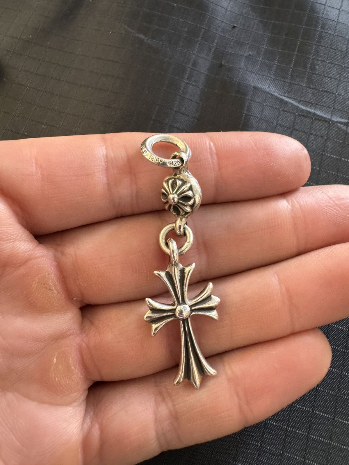 Chrome Hearts Tiny Cross Pendant | Grailed