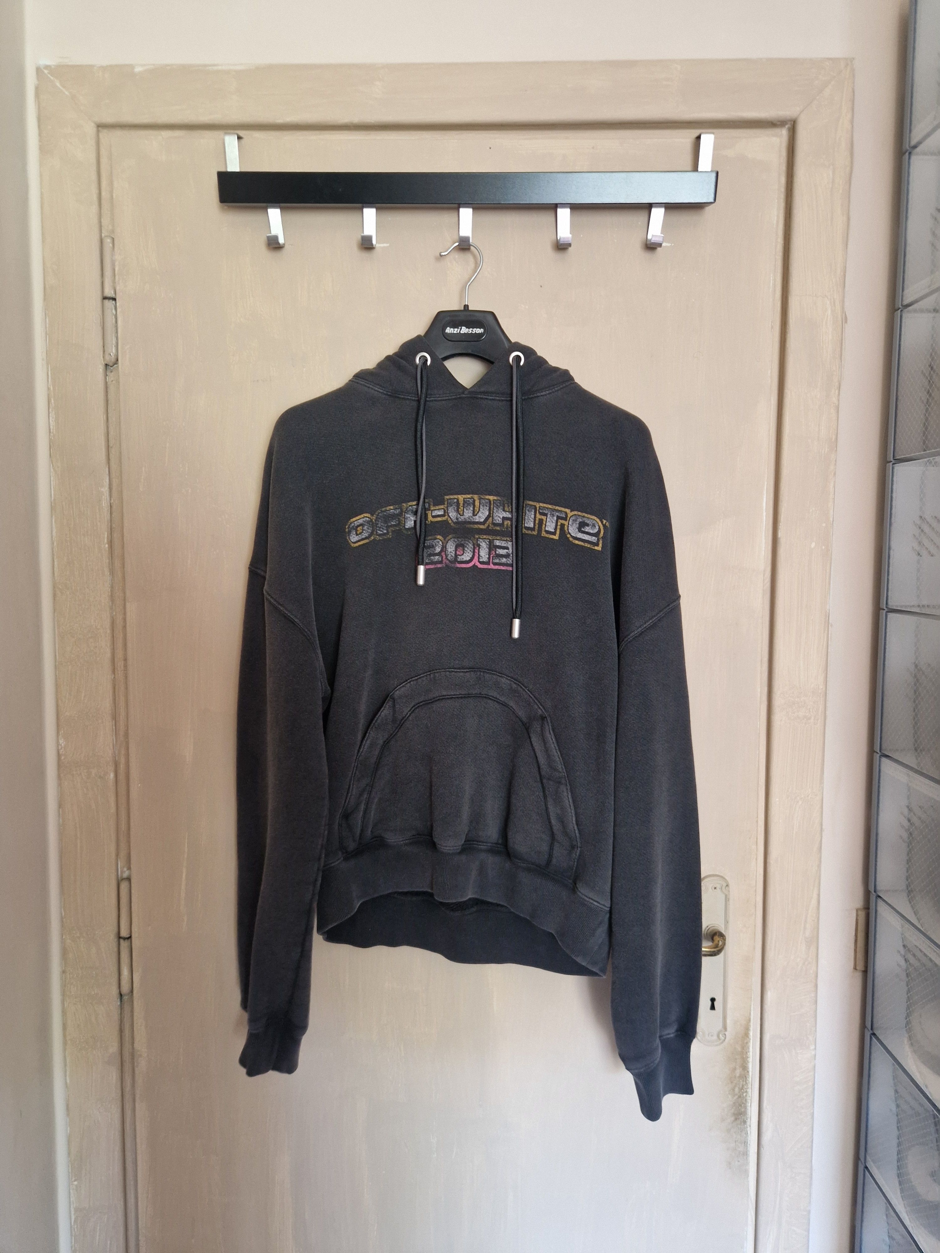 Off-White Bacchus Hoodie Size US S / EU 44-46 / 1 - 1 Thumbnail