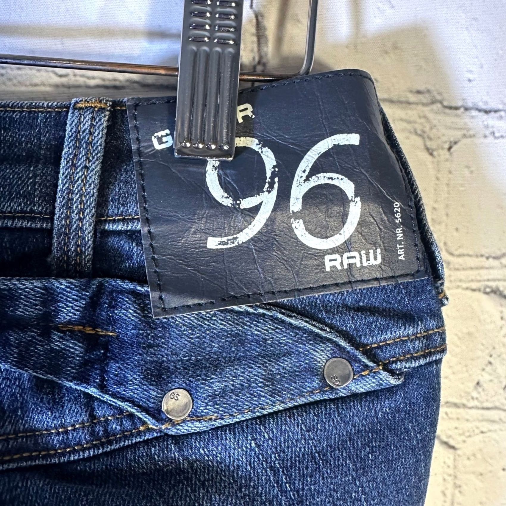 Vintage G-Star Raw 5620 Heritage Jeans Dark Wash Paint Splatter Womens Jeans Slim Motorcycle Grunge 27 Womens Size 27" / US 4 / IT 40 - 7 Thumbnail