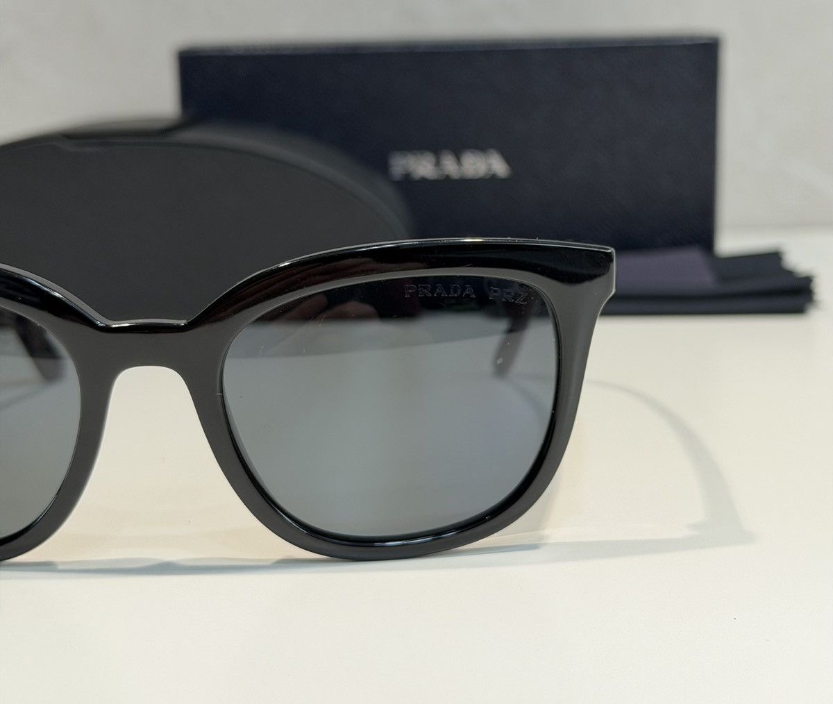 Prada PRADA Logo Polarized Sunglasses SPR03X Runway Black Square Size ONE SIZE - 12 Thumbnail